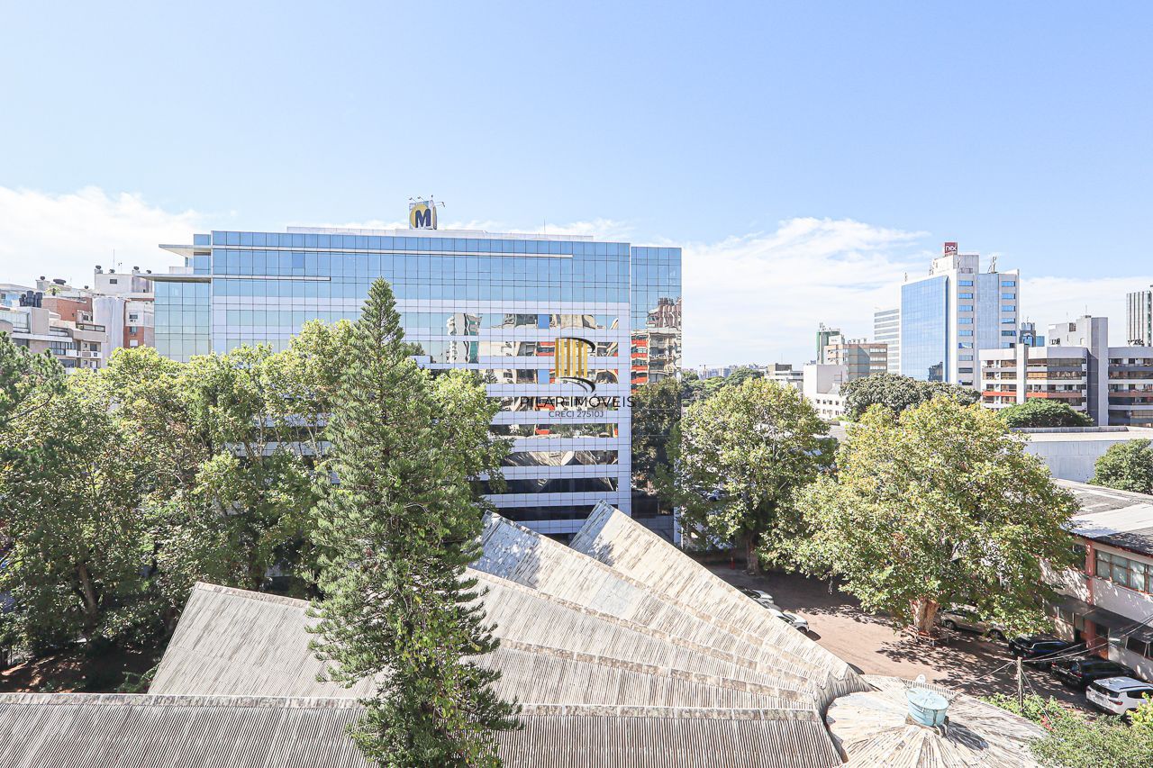 Apartamento a venda no bairro Mont' Serrat