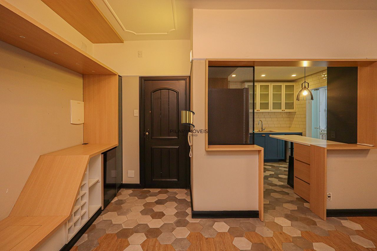 Apartamento a venda no bairro Bom fim
