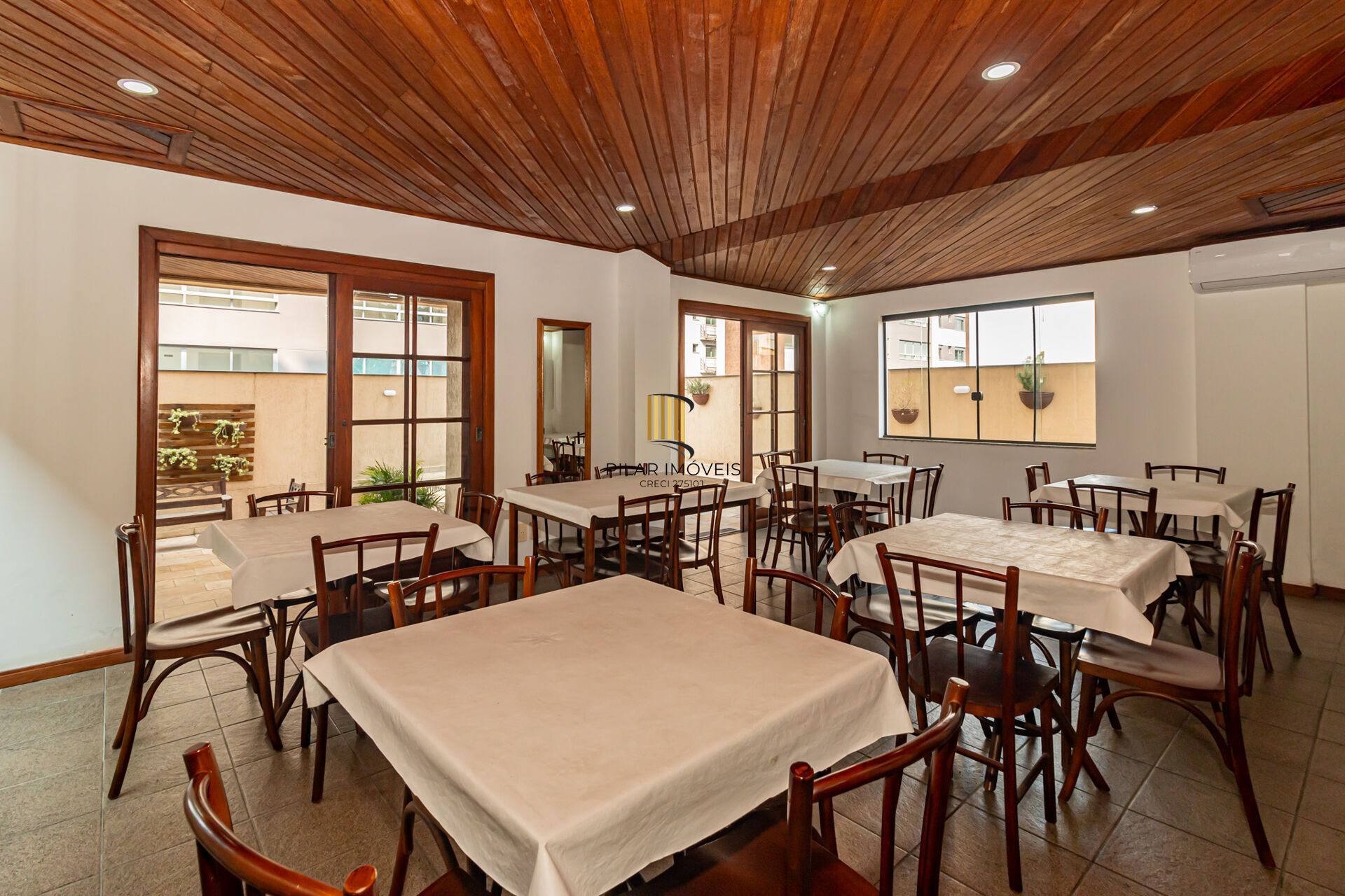 Apartamento à venda no bairro Petrópolis em Porto Alegre/RS