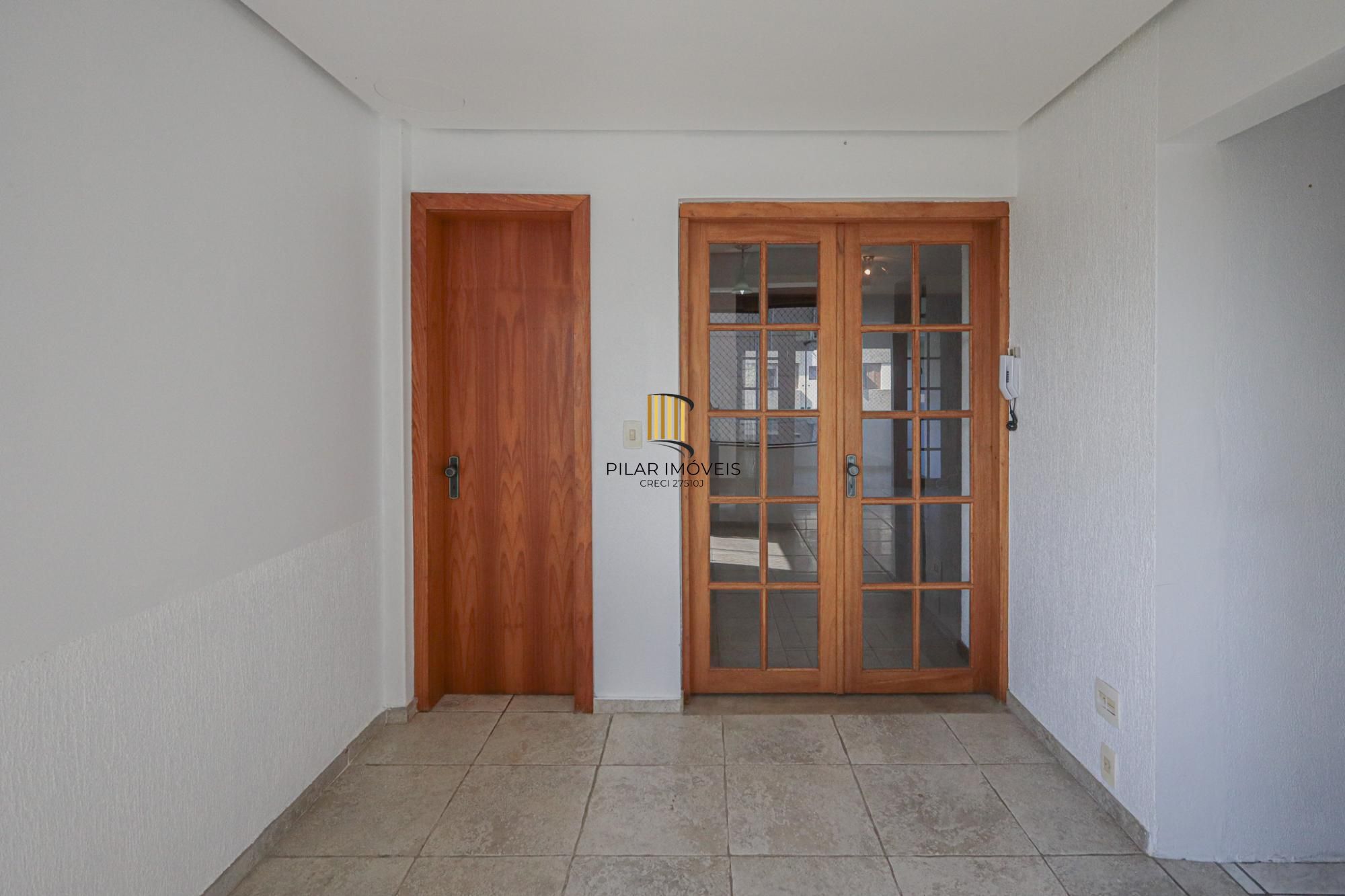 Apartamento a venda no bairro Mont'Serrat