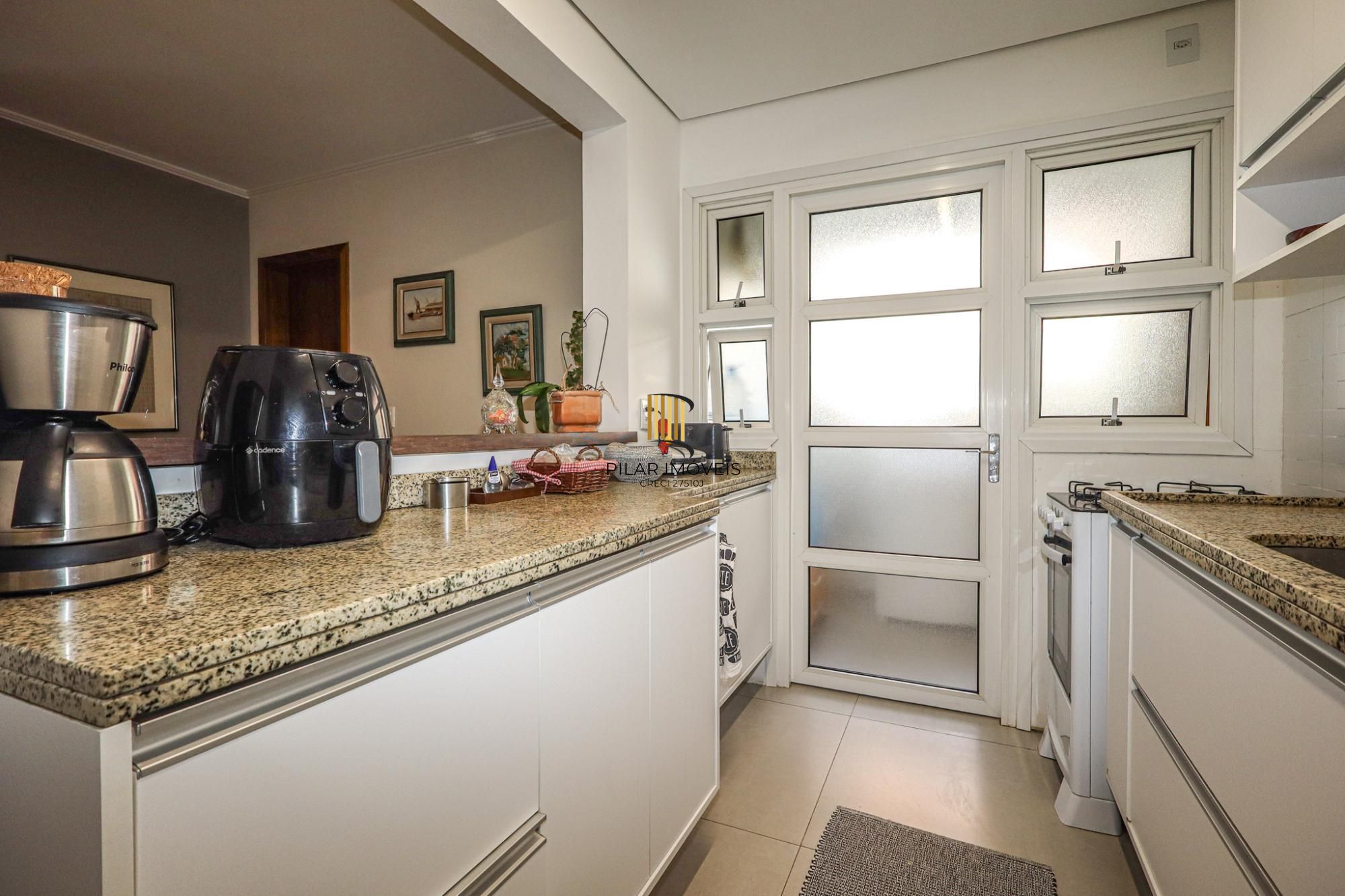 Apartamento à venda no bairro Chácara das Pedras em Porto Alegre/RS