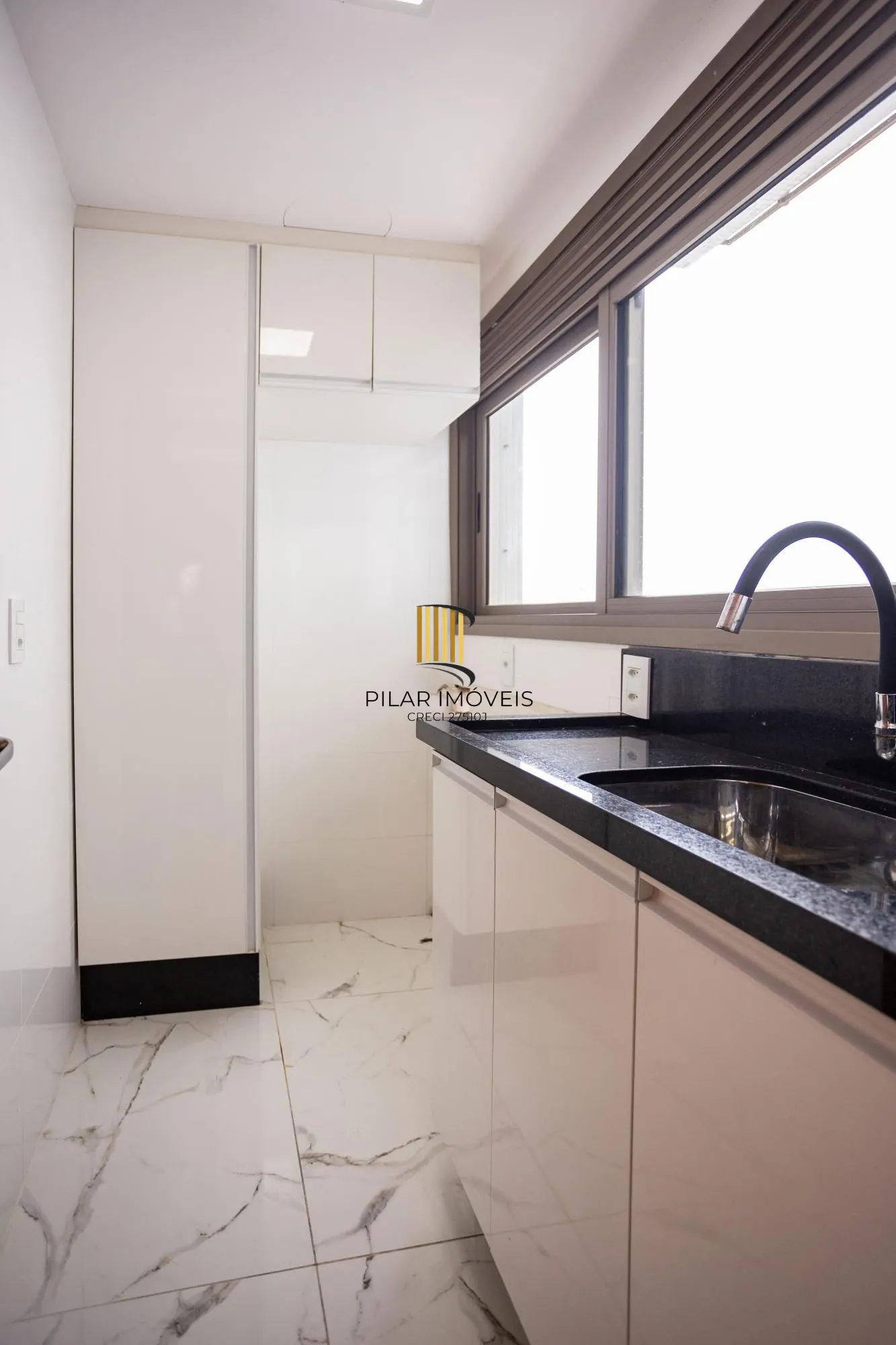 Apartamento 3 dormitórios no bairro Três Figueiras
