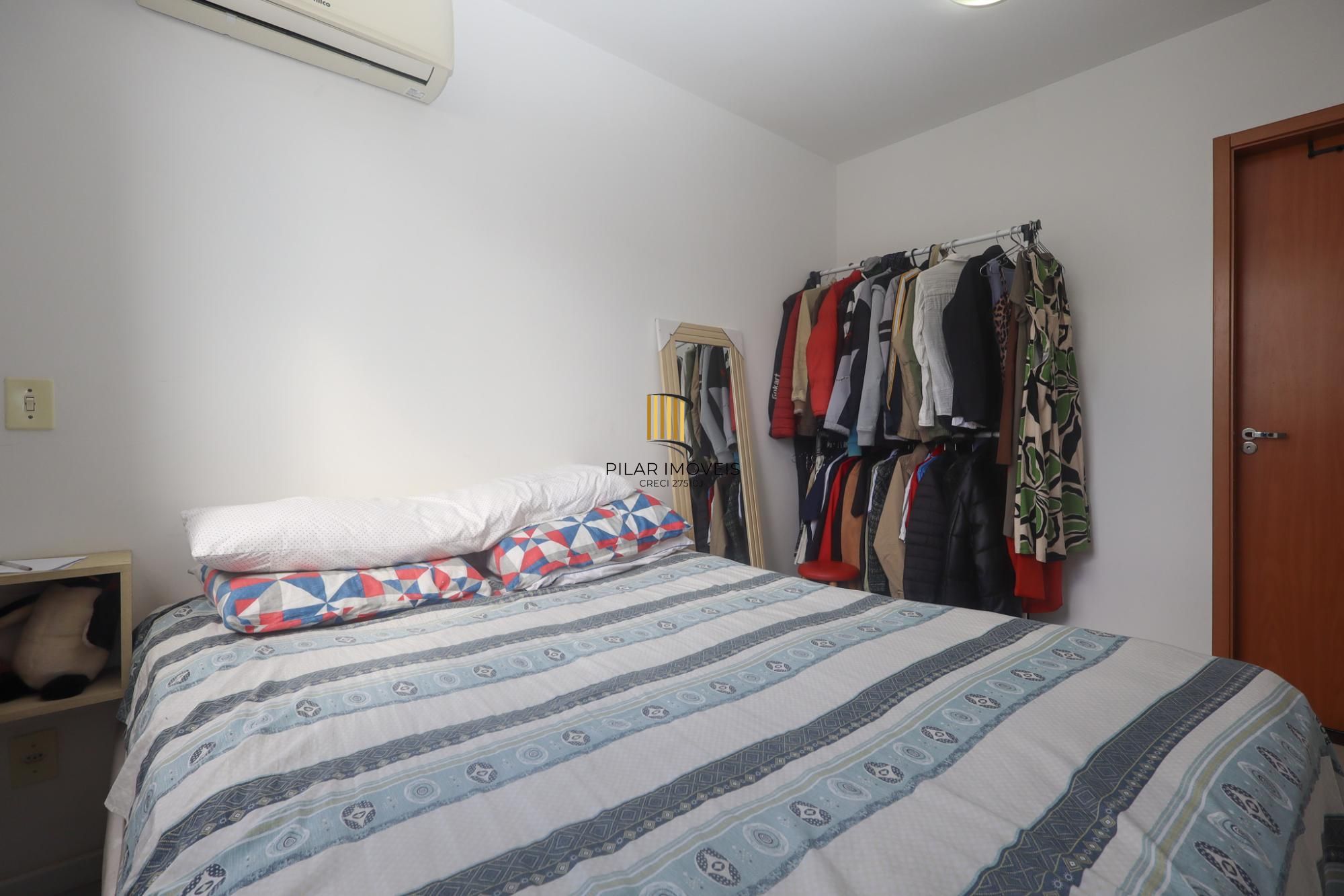 Apartamento 2 dormitórios no bairro Parque Santa Fé