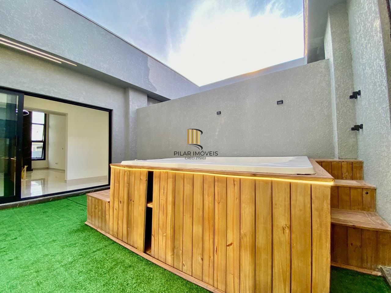 CASA MODERNA COM JACUZZI EM GRAVATAÍ | CONFORTO, TECNOLOGIA E ESTILO EM CADA DETALHE