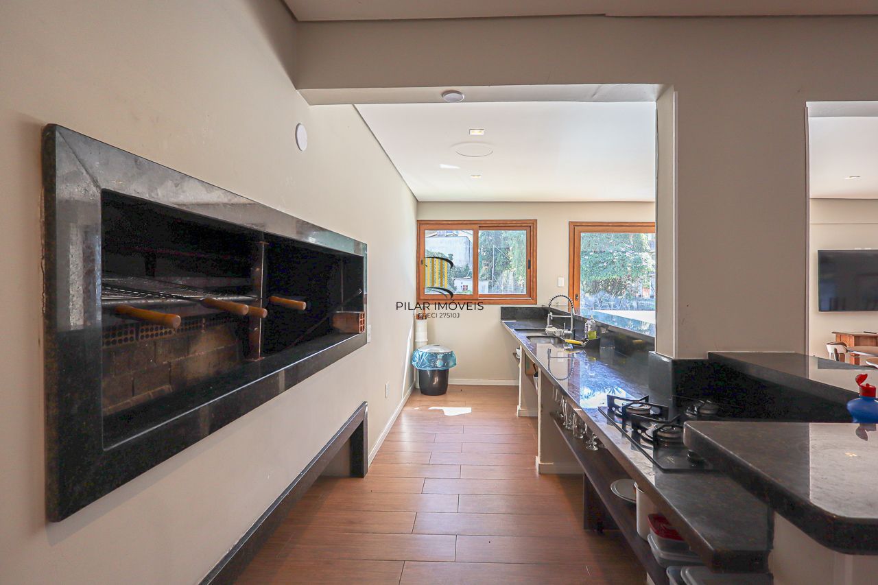 Apartamento a venda no bairro Mont' Serrat