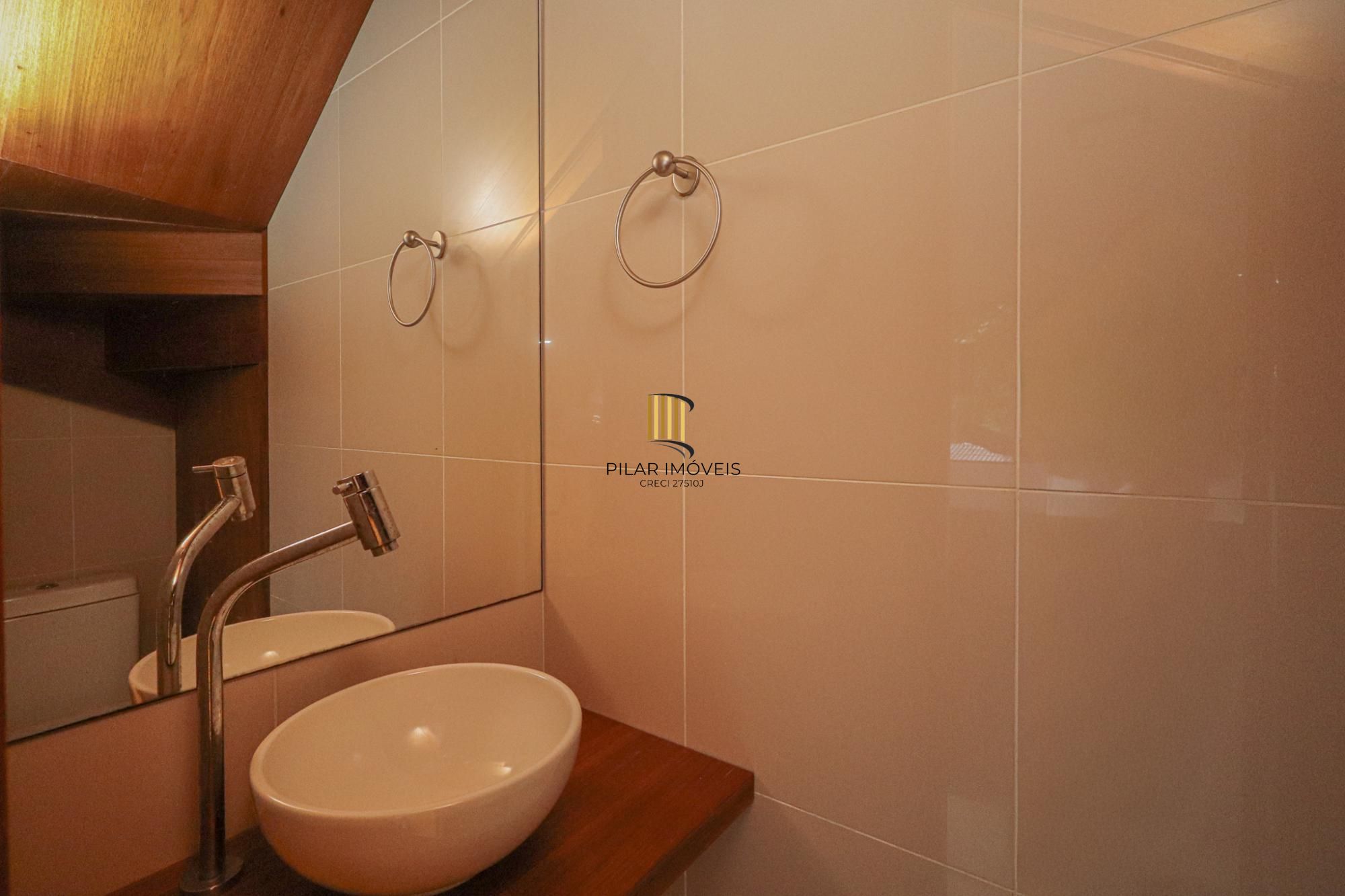 Apartamento Duplex no bairro Passo D' Areia