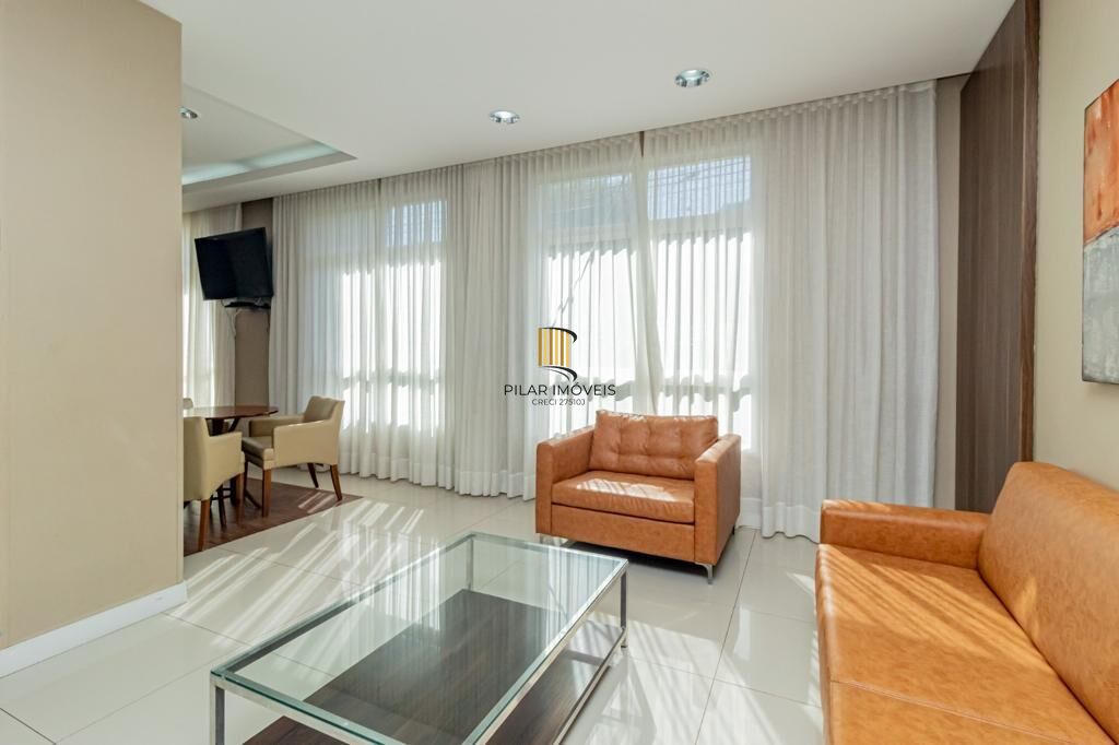 Apartamento à venda no bairro Passo D'areia em Porto Alegre/RS