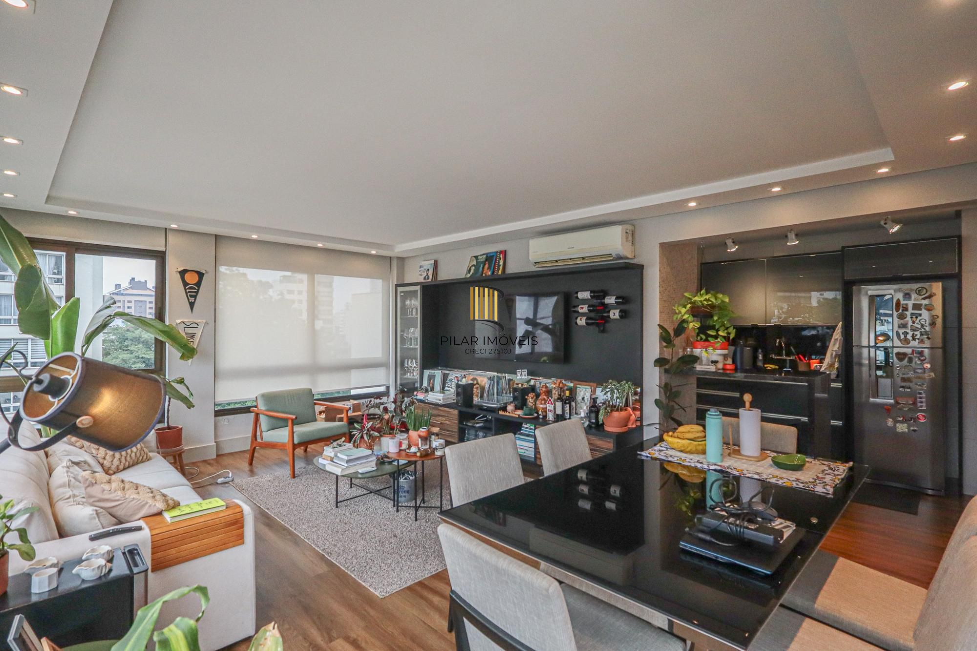 Apartamento a venda no bairro Mont' Serrat