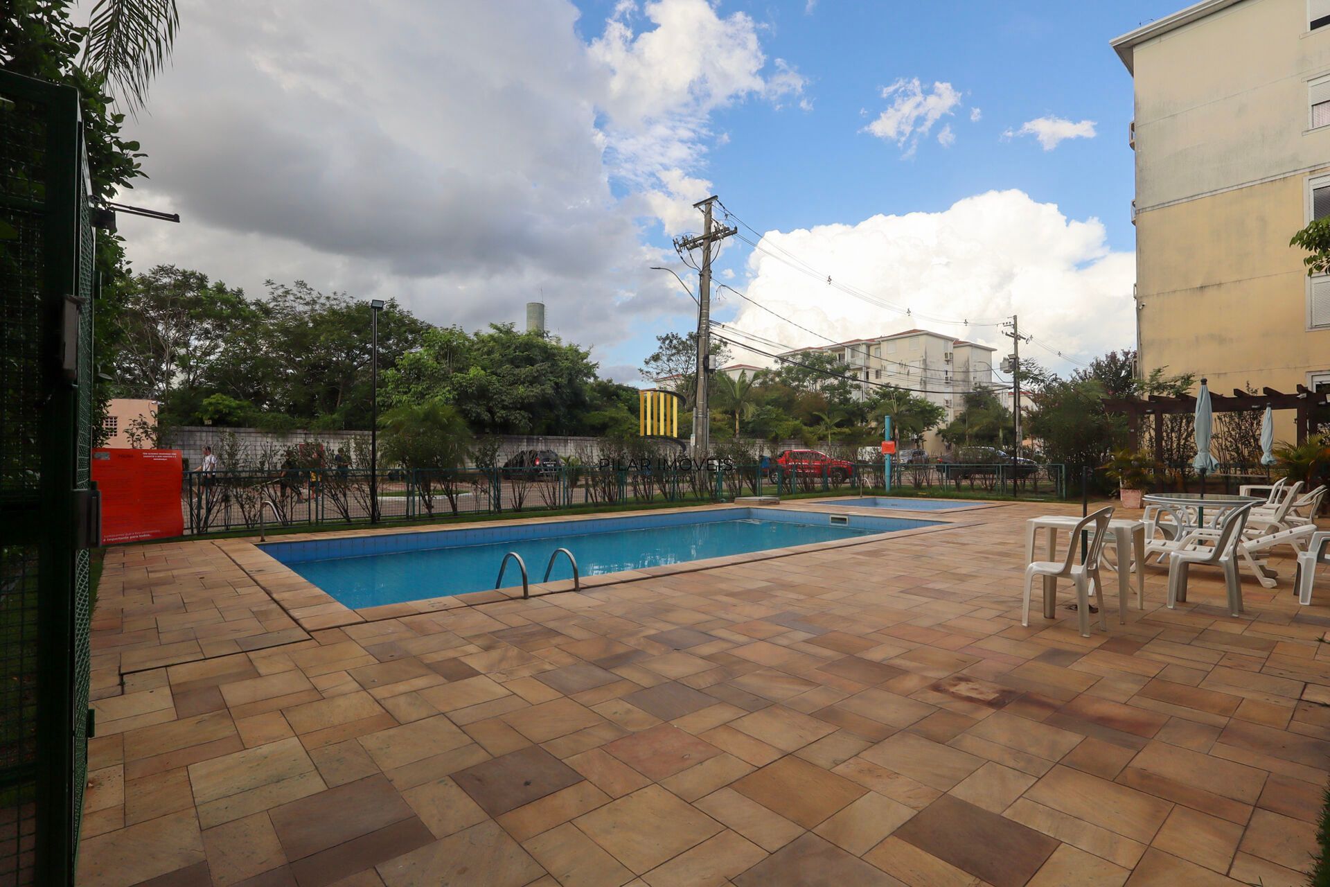 Apartamento à venda no bairro Humaitá em Porto Alegre/RS