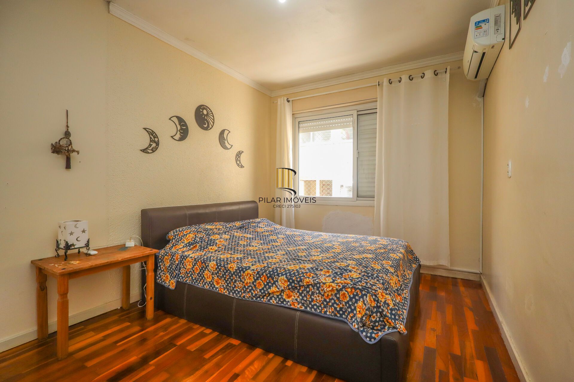 Apartamento à venda no bairro Passo D'areia em Porto Alegre/RS