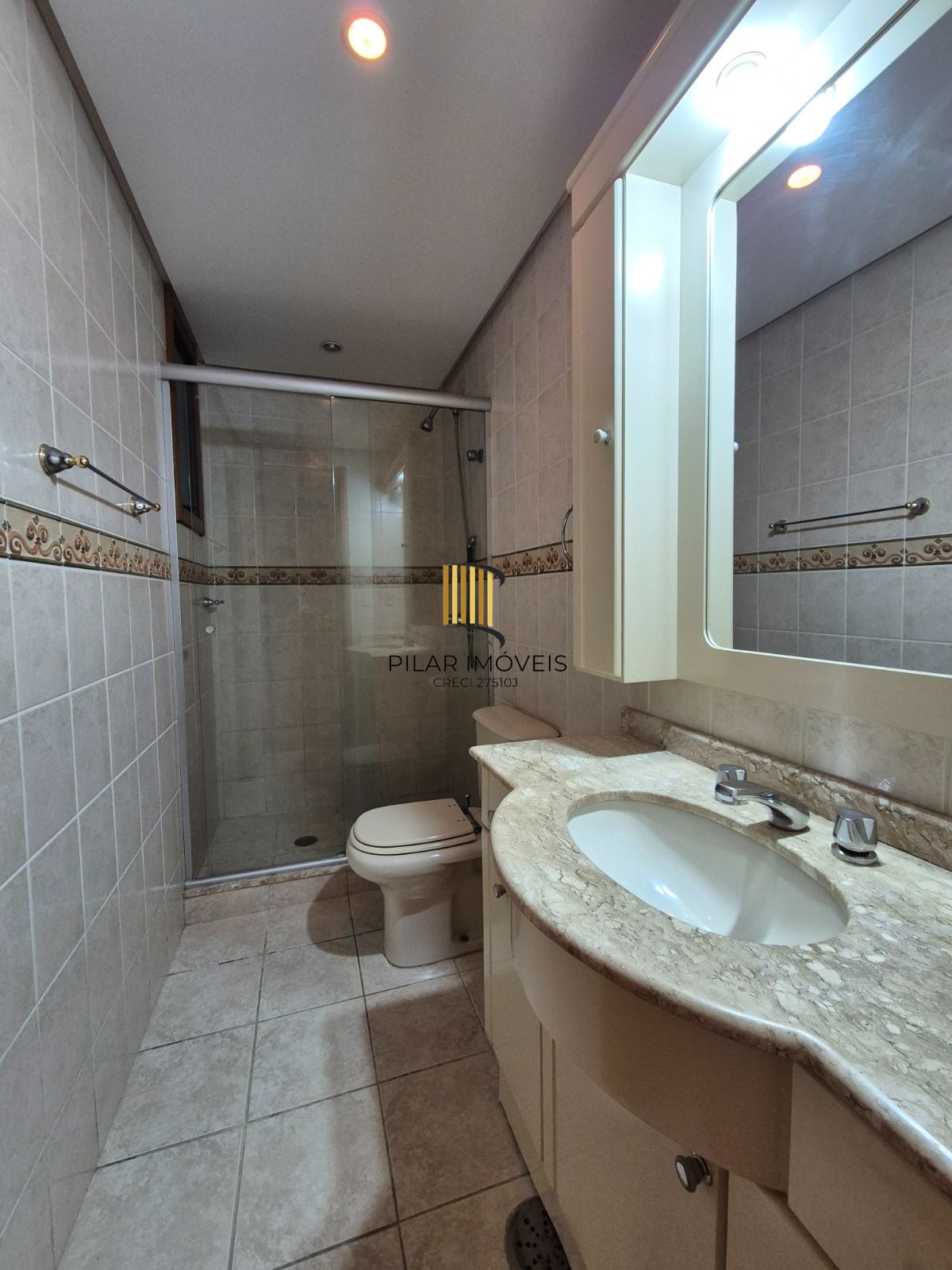 Apartamento a venda no bairro Menino Deus