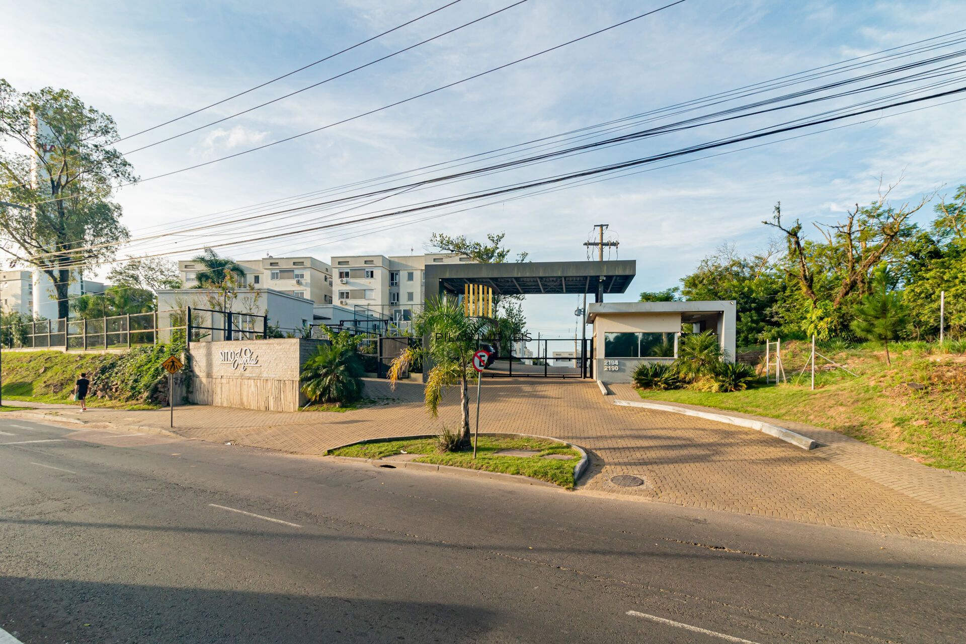 Apartamento à venda no bairro Lomba do Pinheiro em Porto Alegre/RS