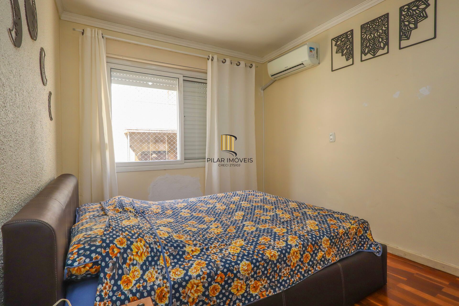Apartamento à venda no bairro Passo D'areia em Porto Alegre/RS