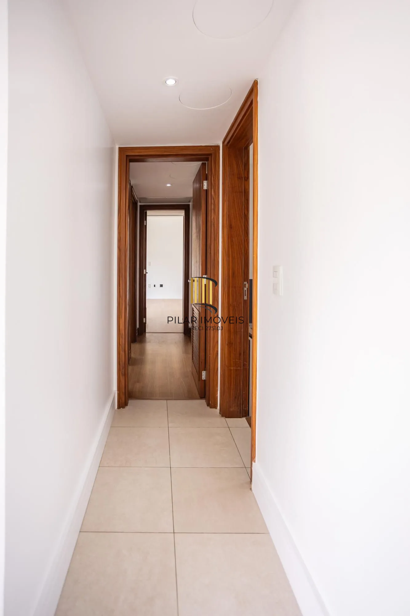 Apartamento 3 dormitórios no bairro Três Figueiras