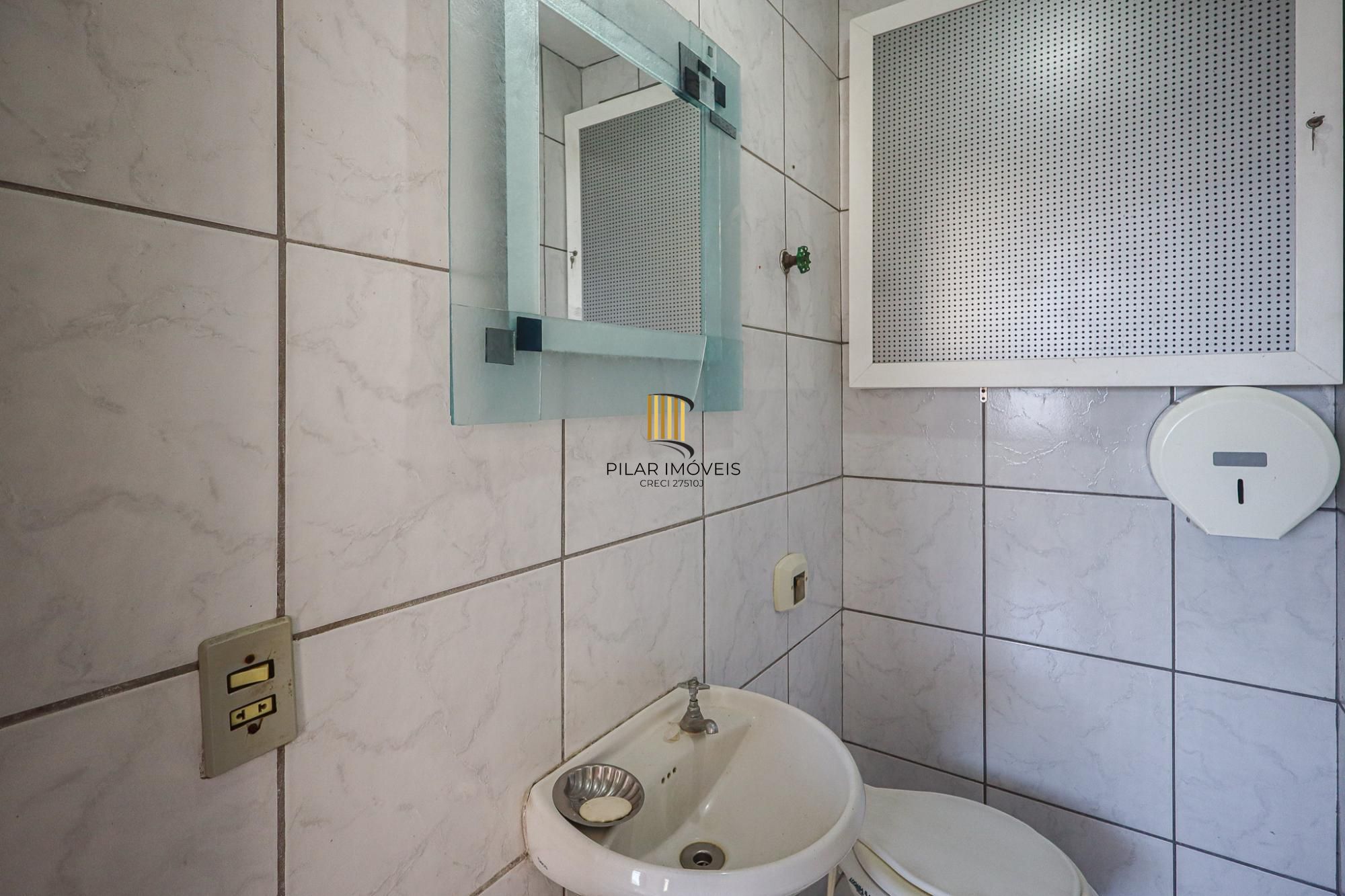 Sala comercial a venda no Centro Histórico