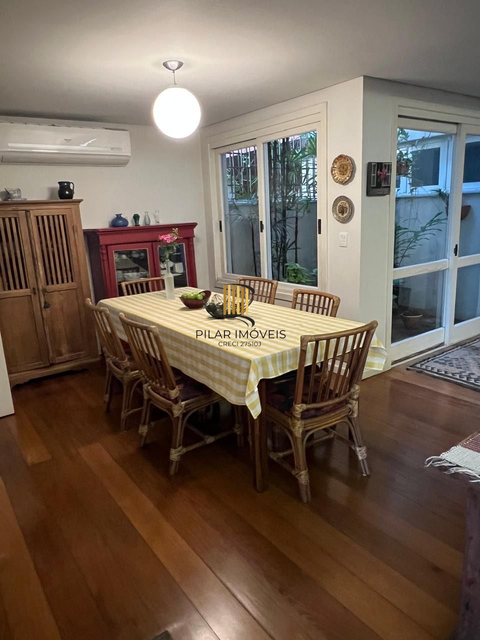 Casa a venda no bairro Chácara das Pedras