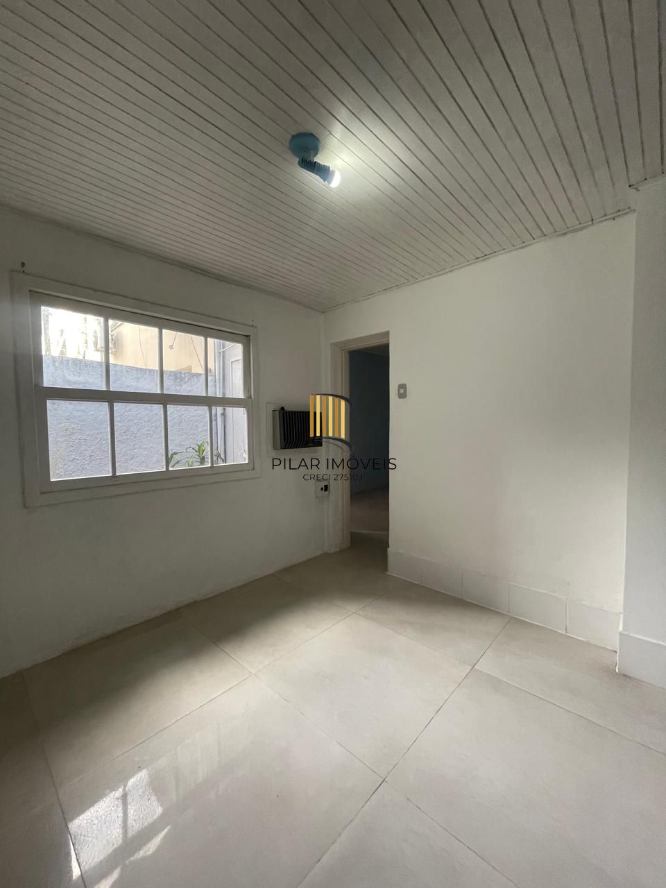 Apartamento a venda no bairro Menino Deus
