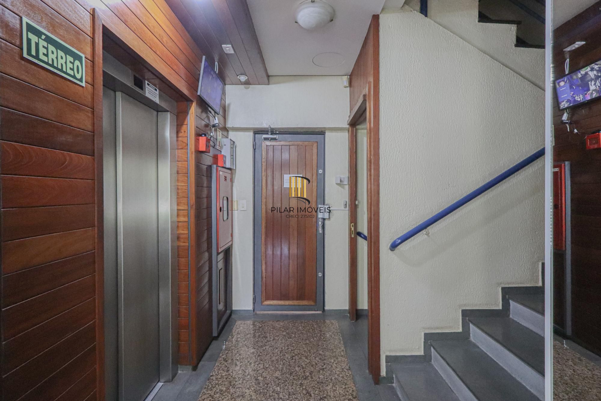 Apartamento a venda no bairro Mont'Serrat