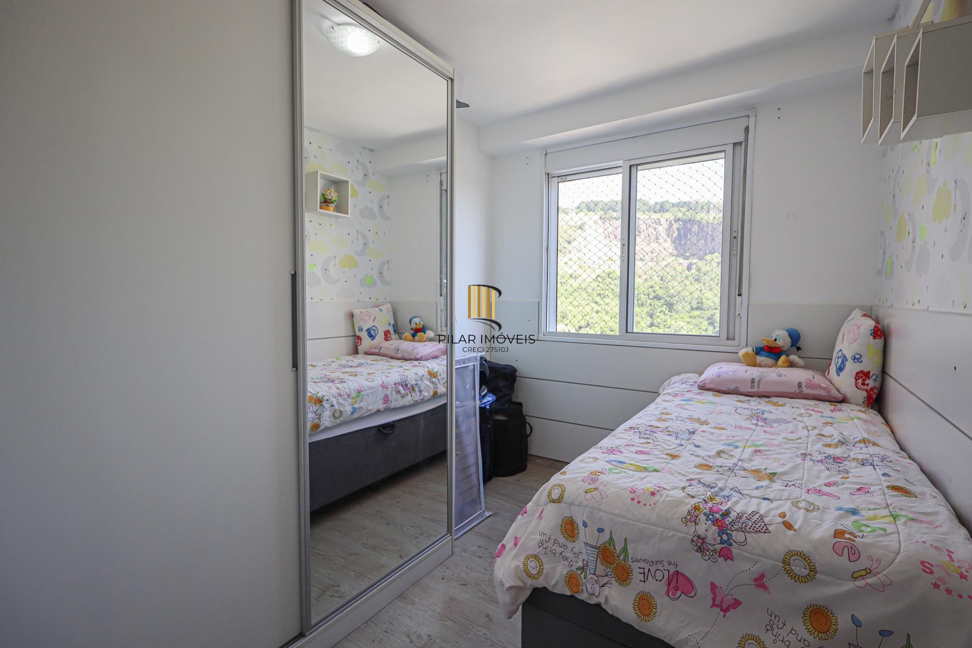 Apartamento a venda no Bairro Morro Sanatana