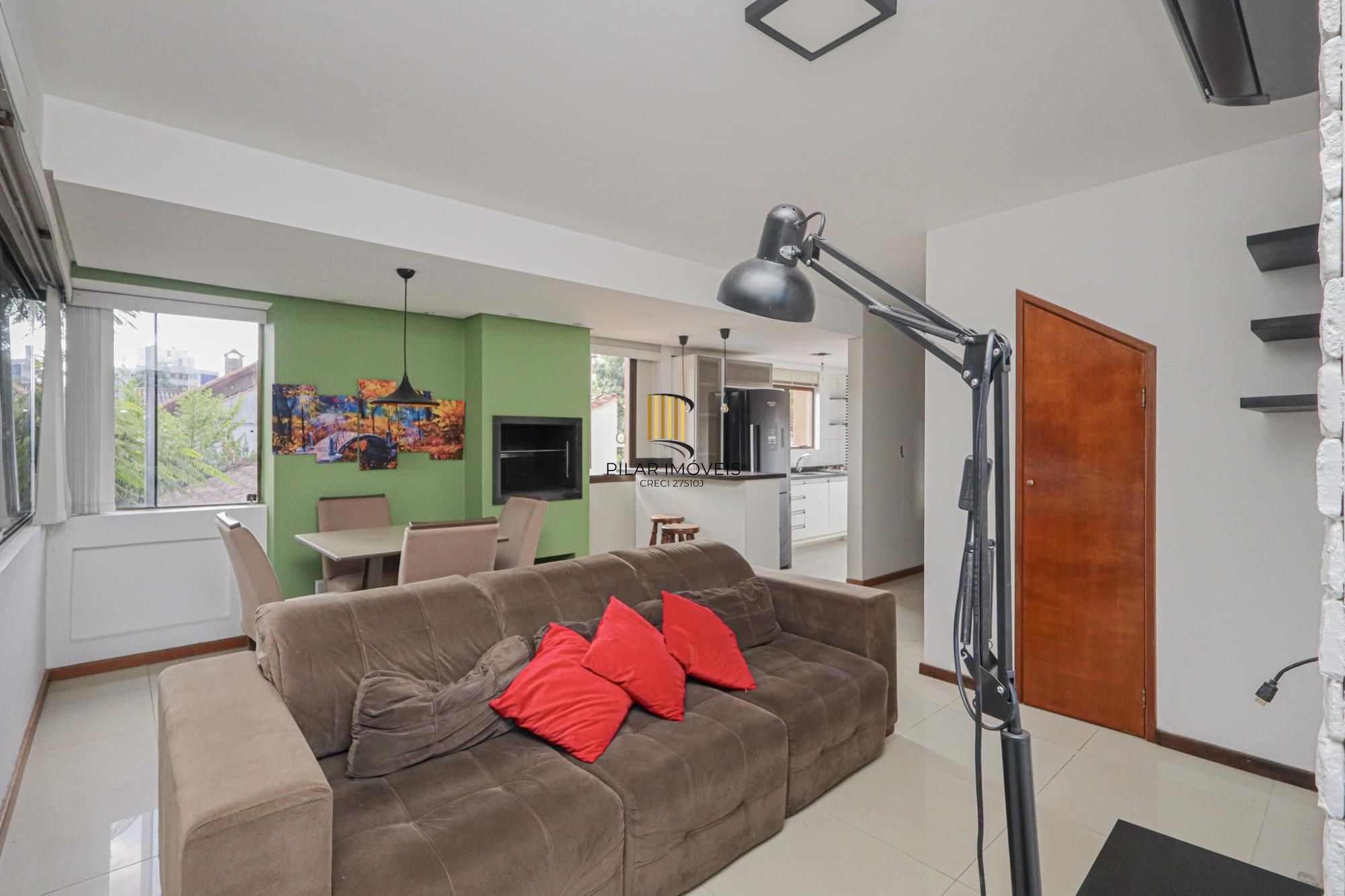 Apartamento Duplex no bairro Passo D' Areia