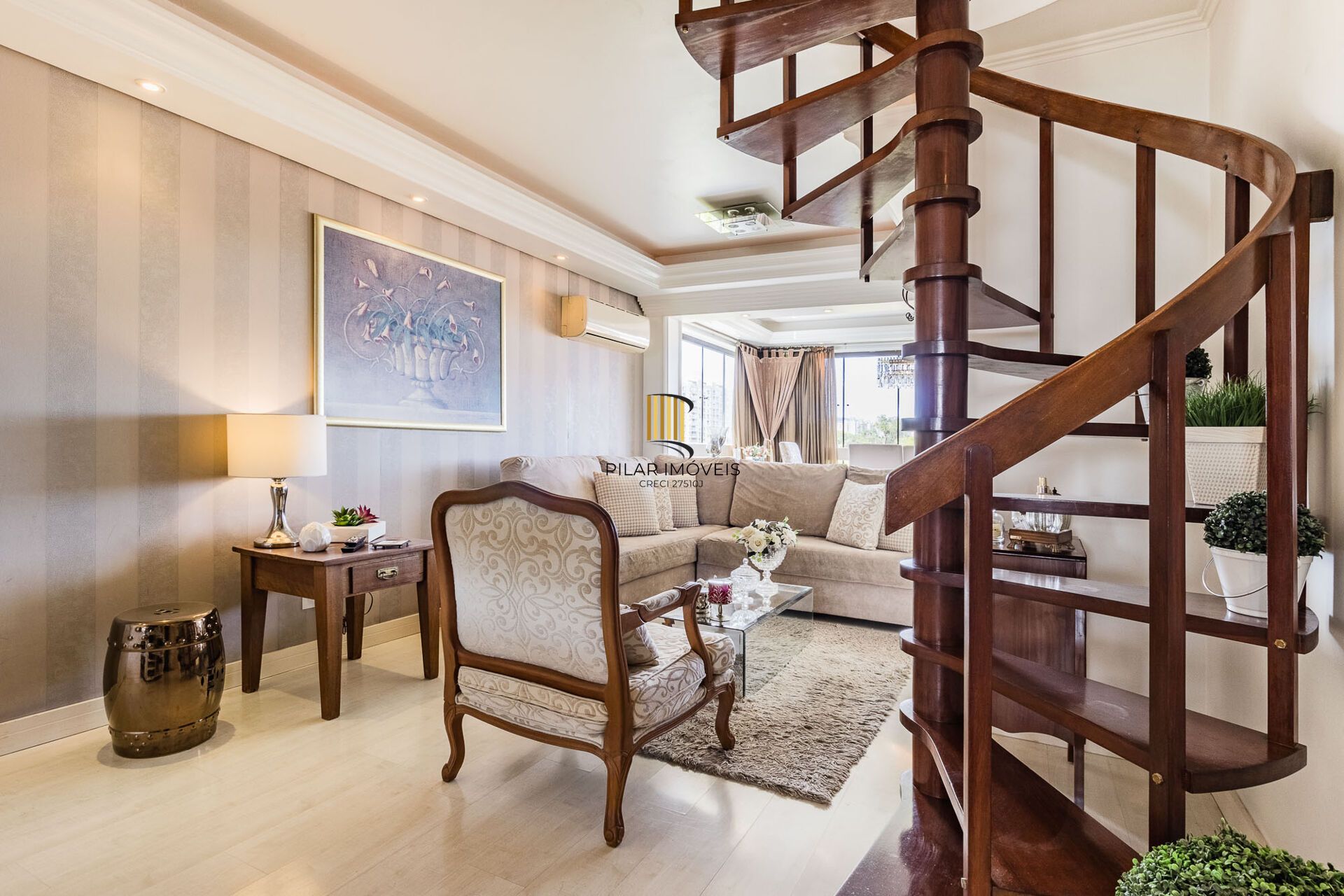 Apartamento à venda no bairro Jardim Lindóia em Porto Alegre/RS