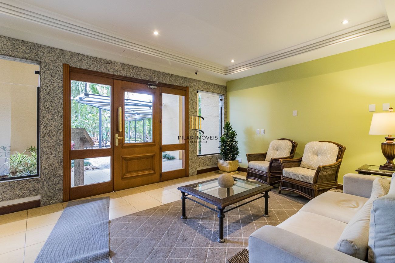 Apartamento à venda no bairro Passo D'areia em Porto Alegre/RS