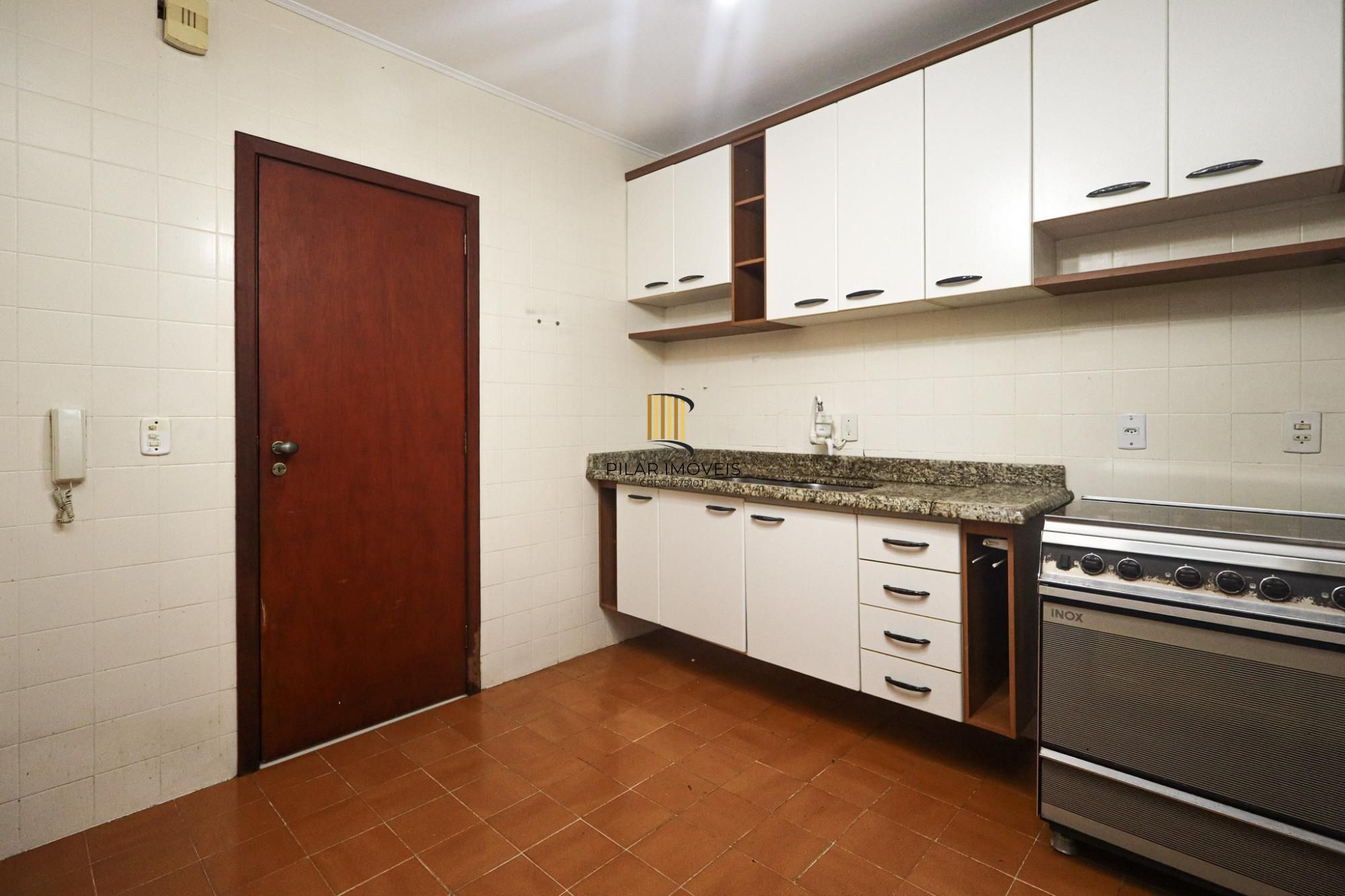 Apartamento a venda no bairro Mont' Serrat