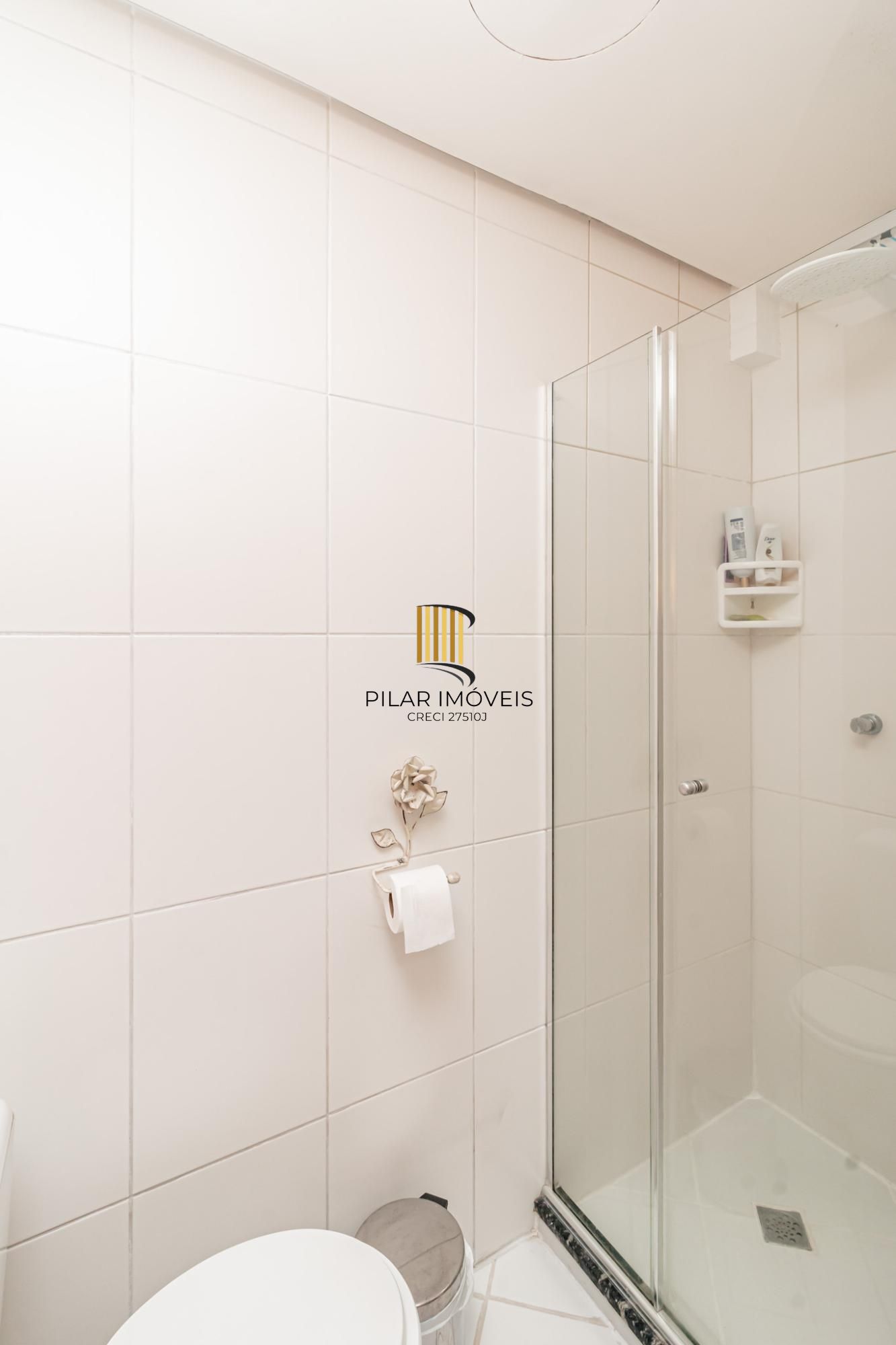 Apartamento à venda no bairro Passo D'areia em Porto Alegre/RS