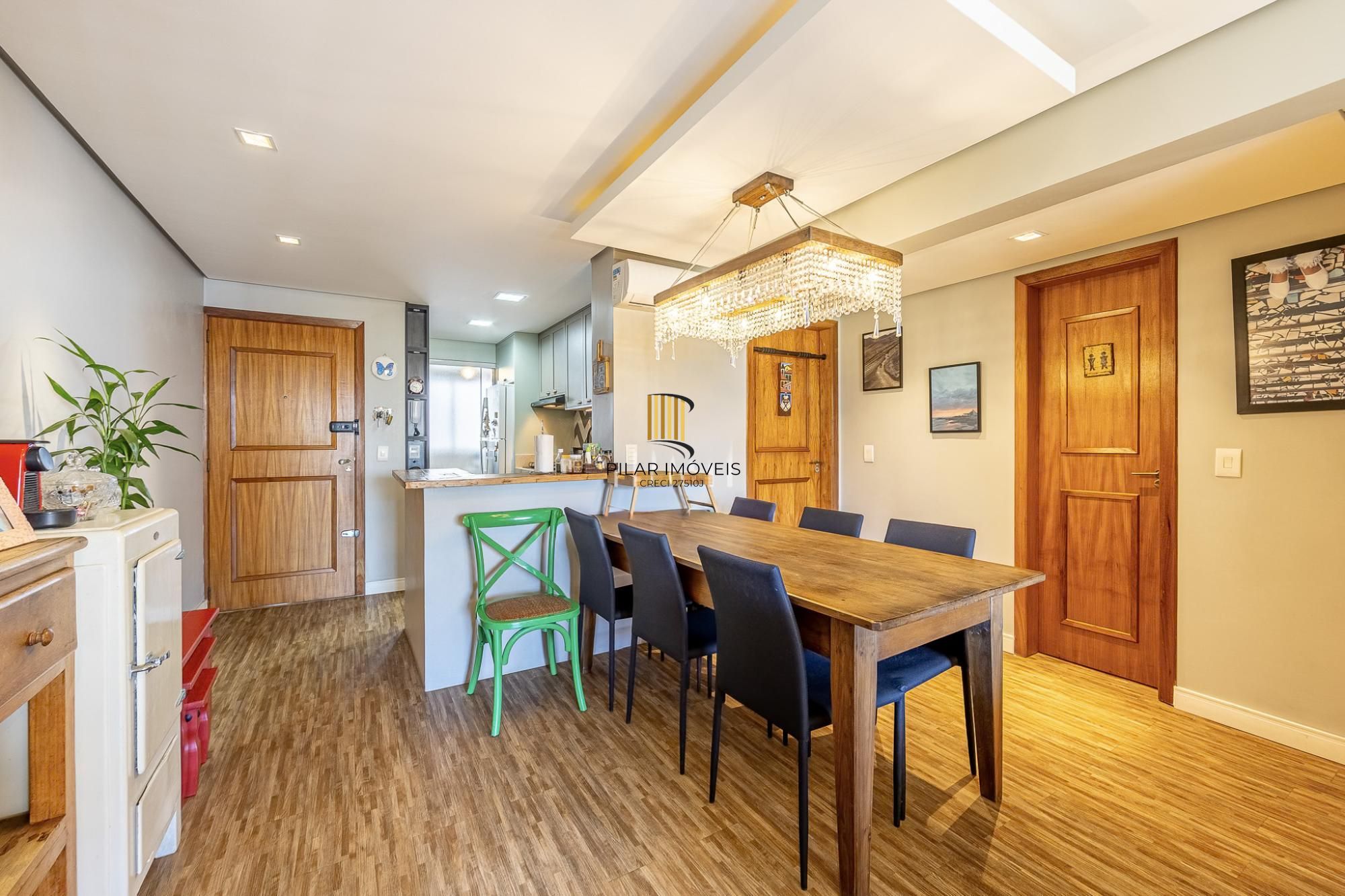 Apartamento a venda no bairro Mont Serrat