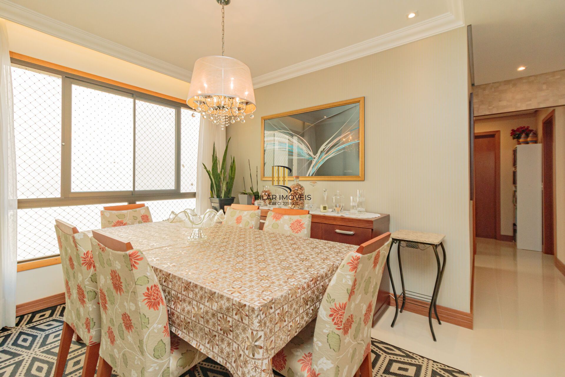 Apartamento à venda no bairro Passo da Areia em Porto Alegre/RS