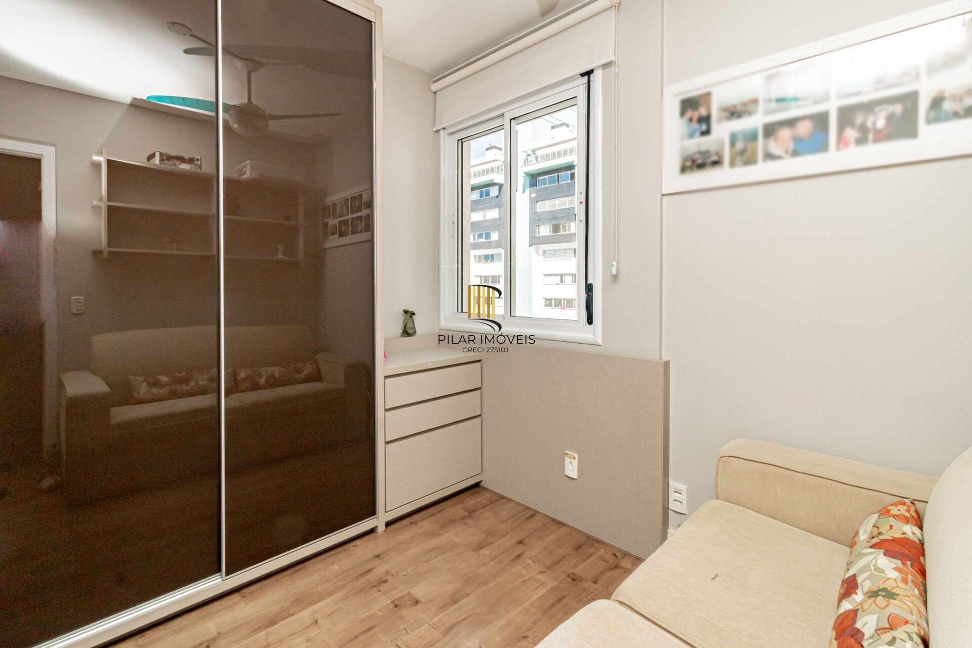 Apartamento à venda no bairro Passo D'areia em Porto Alegre/RS