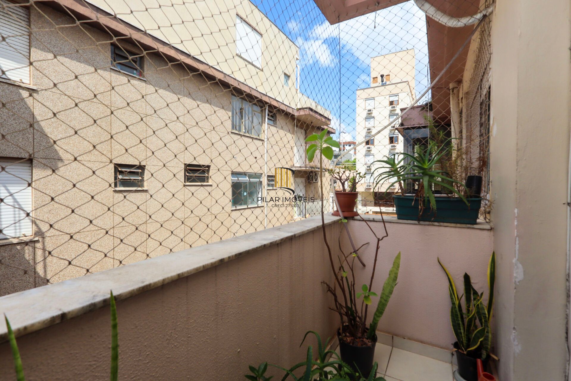 Apartamento à venda no bairro Passo D'areia em Porto Alegre/RS
