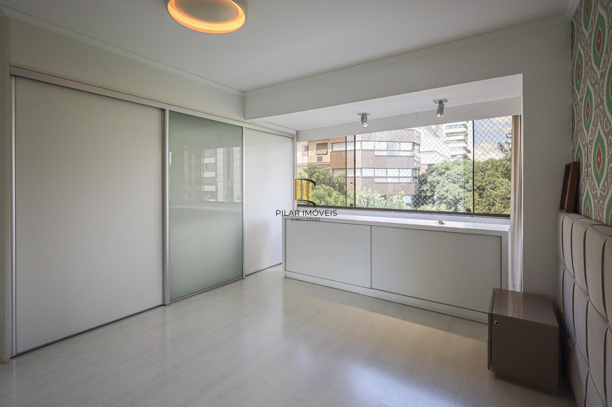 Apartamento a venda no bairro Petrópolis