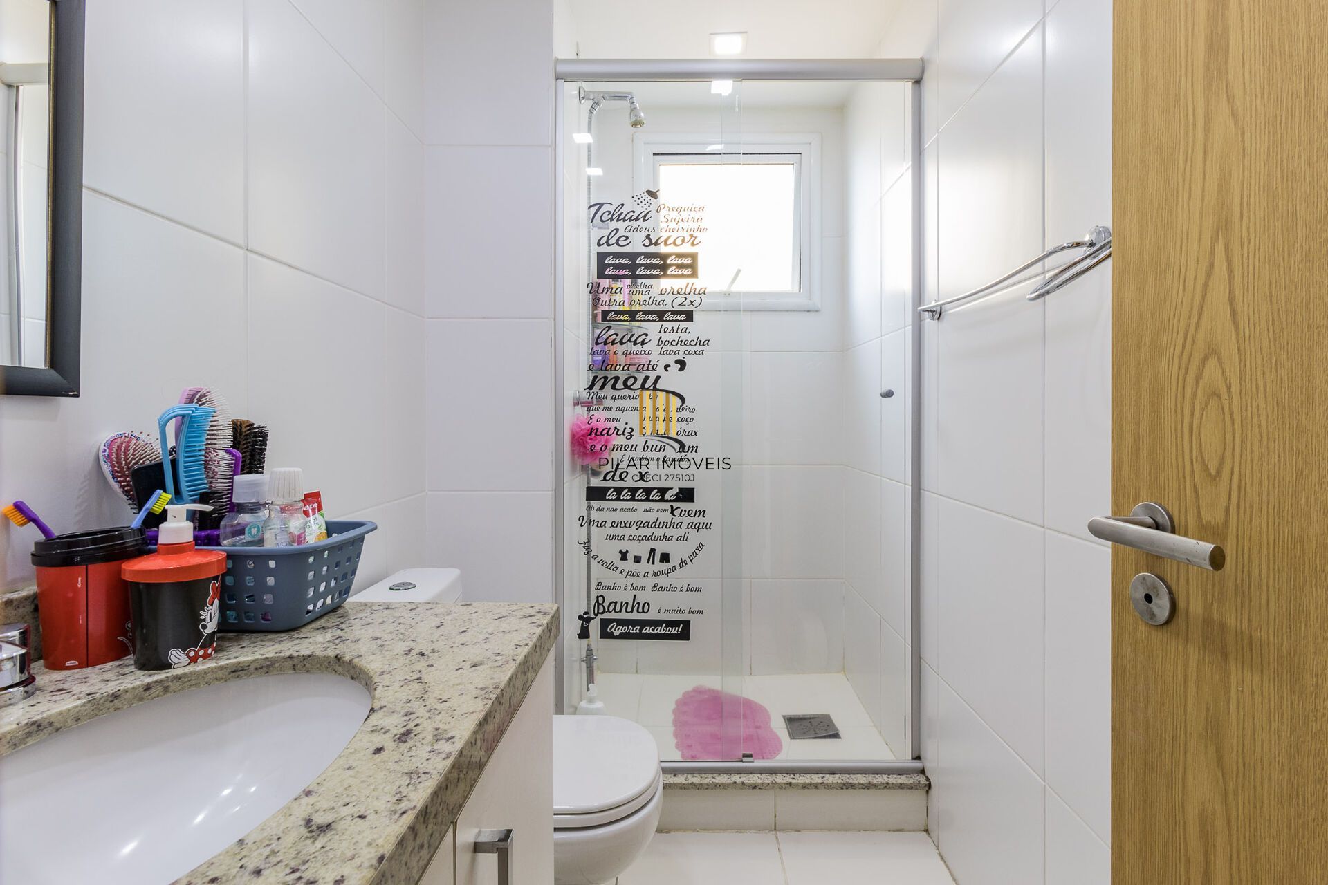 Apartamento à venda no bairro Passo D'areia em Porto Alegre/RS