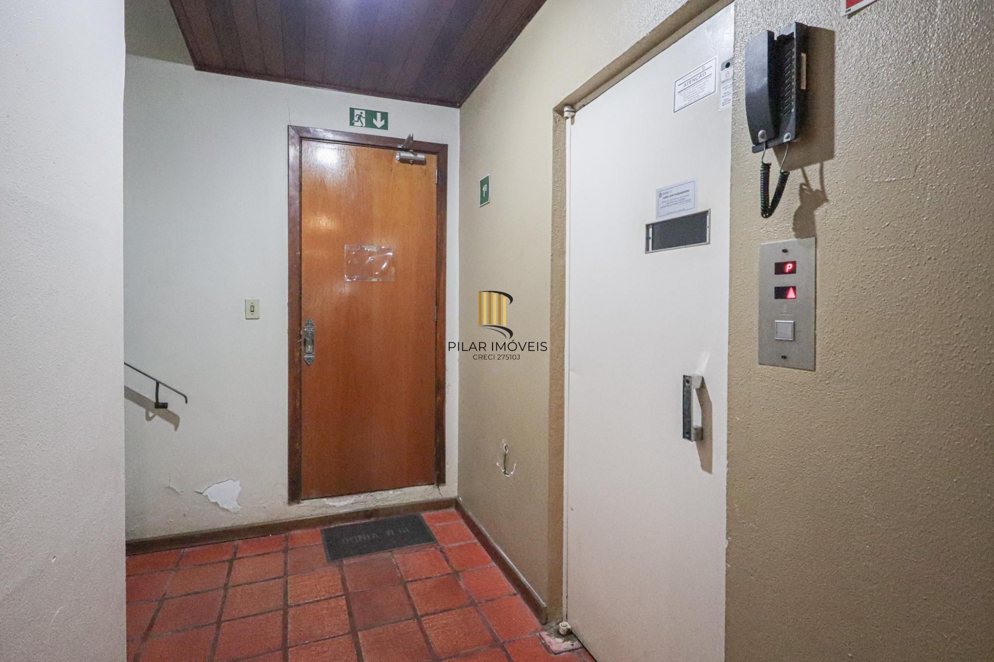 Apartamento a venda no bairro Petrópolis