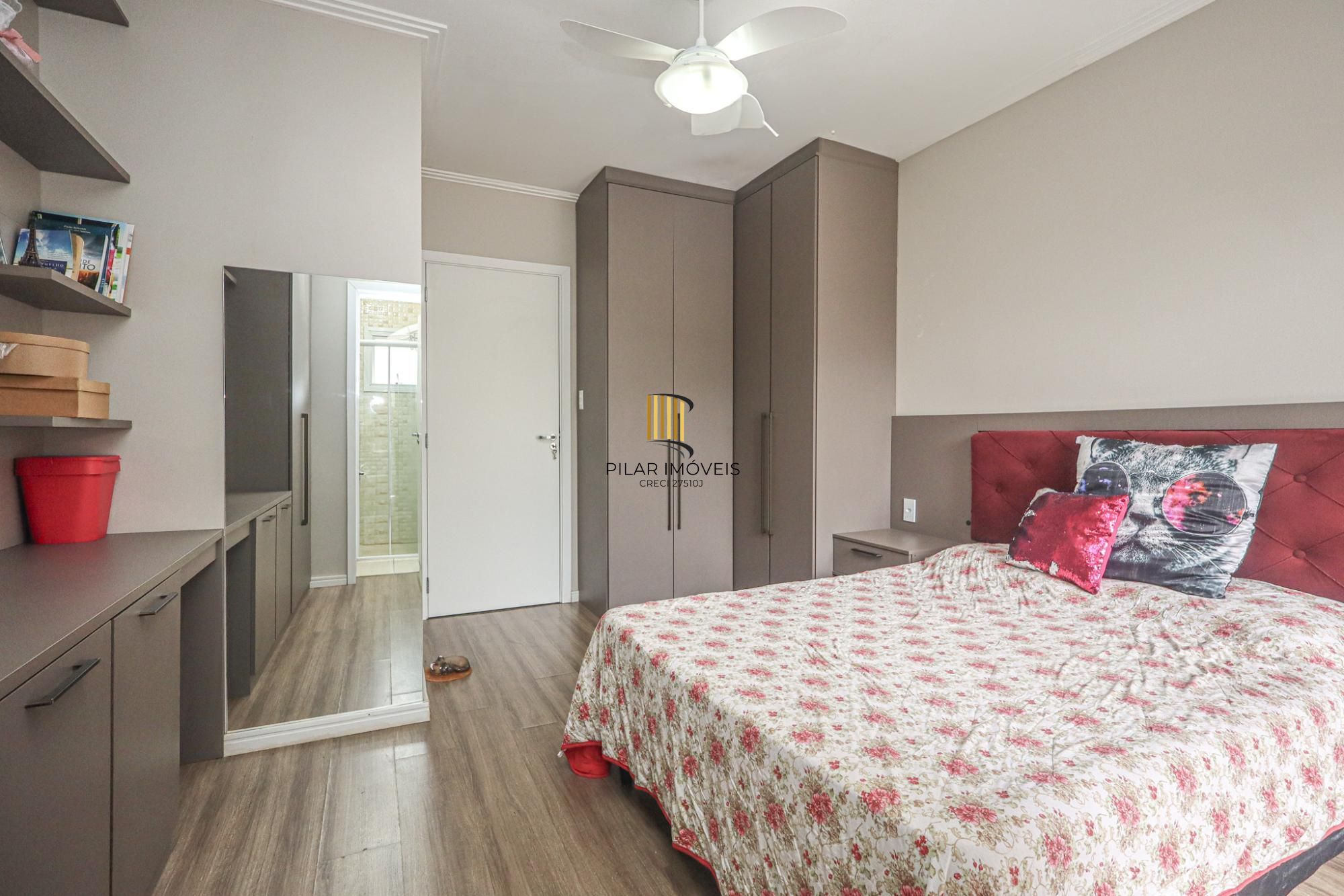 Casa sobrado a venda no bairro São José em Canoas