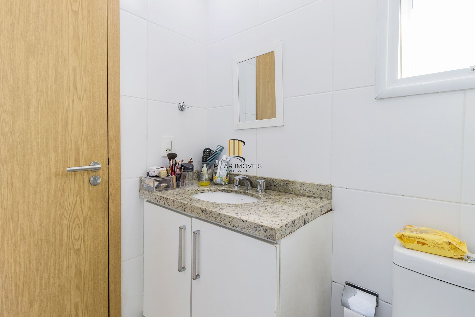 Apartamento à venda no bairro Passo D'areia em Porto Alegre/RS