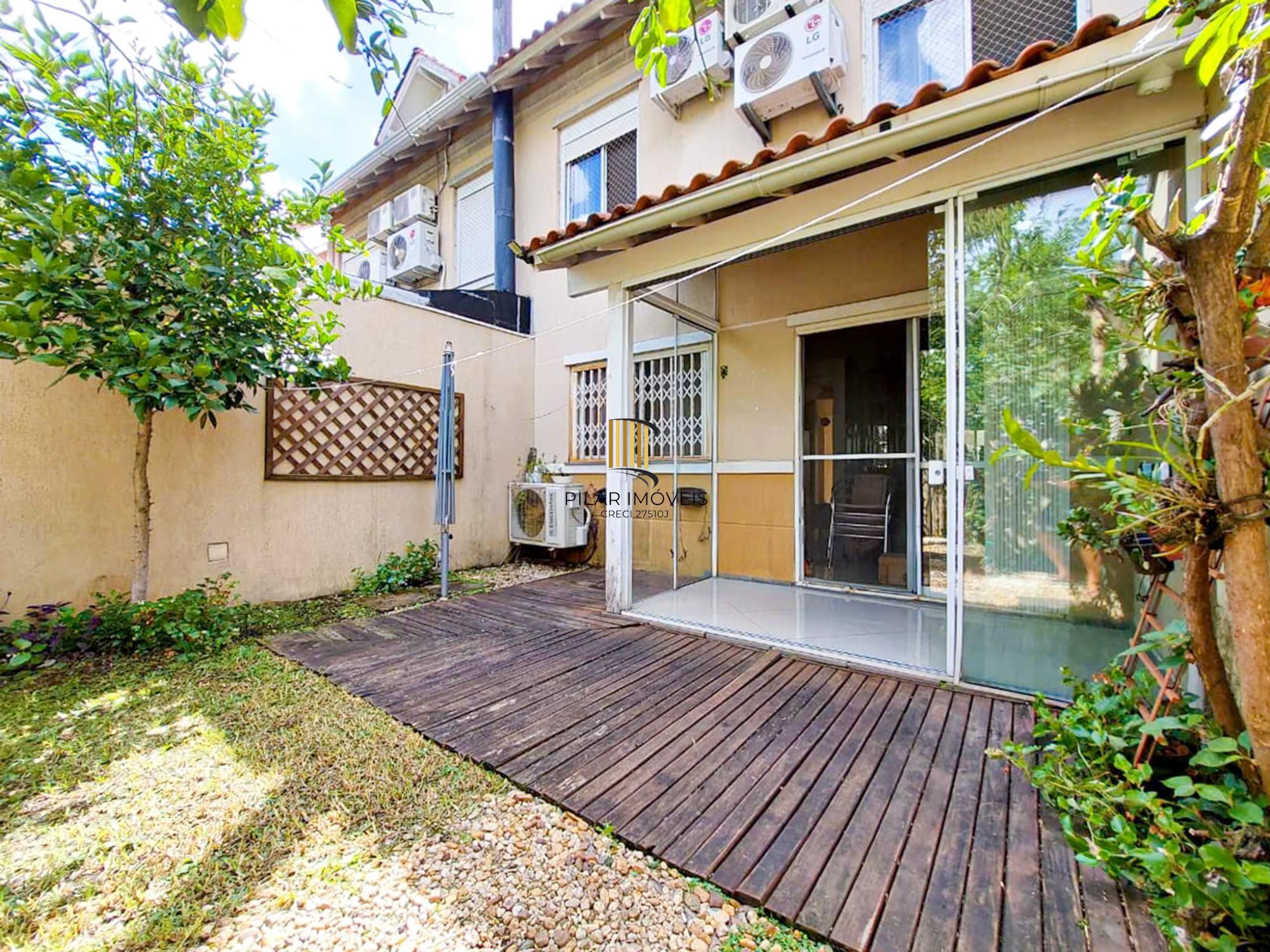 Casa em condomínio a venda no bairro Ecoville em Porto Alegre
