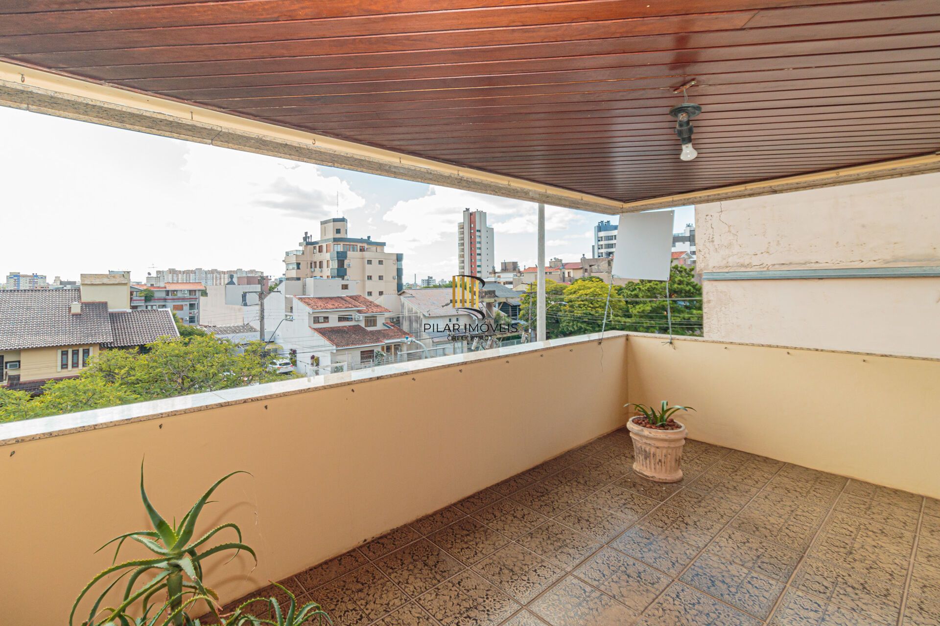 Apartamento à venda no bairro Jardim Planalto em Porto Alegre/RS