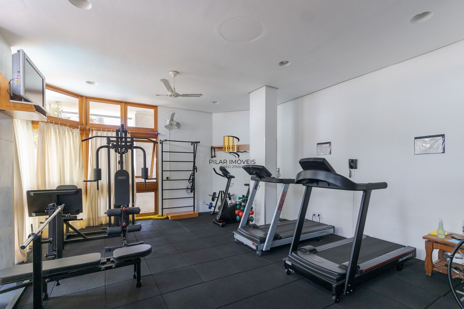 Apartamento à venda no bairro Petrópolis em Porto Alegre/RS