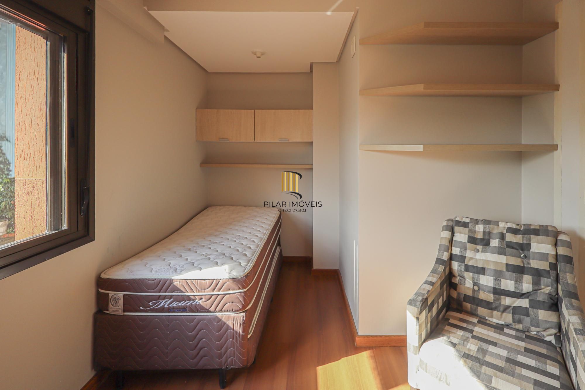 Apartamento Duplex no bairro Passo D' Areia