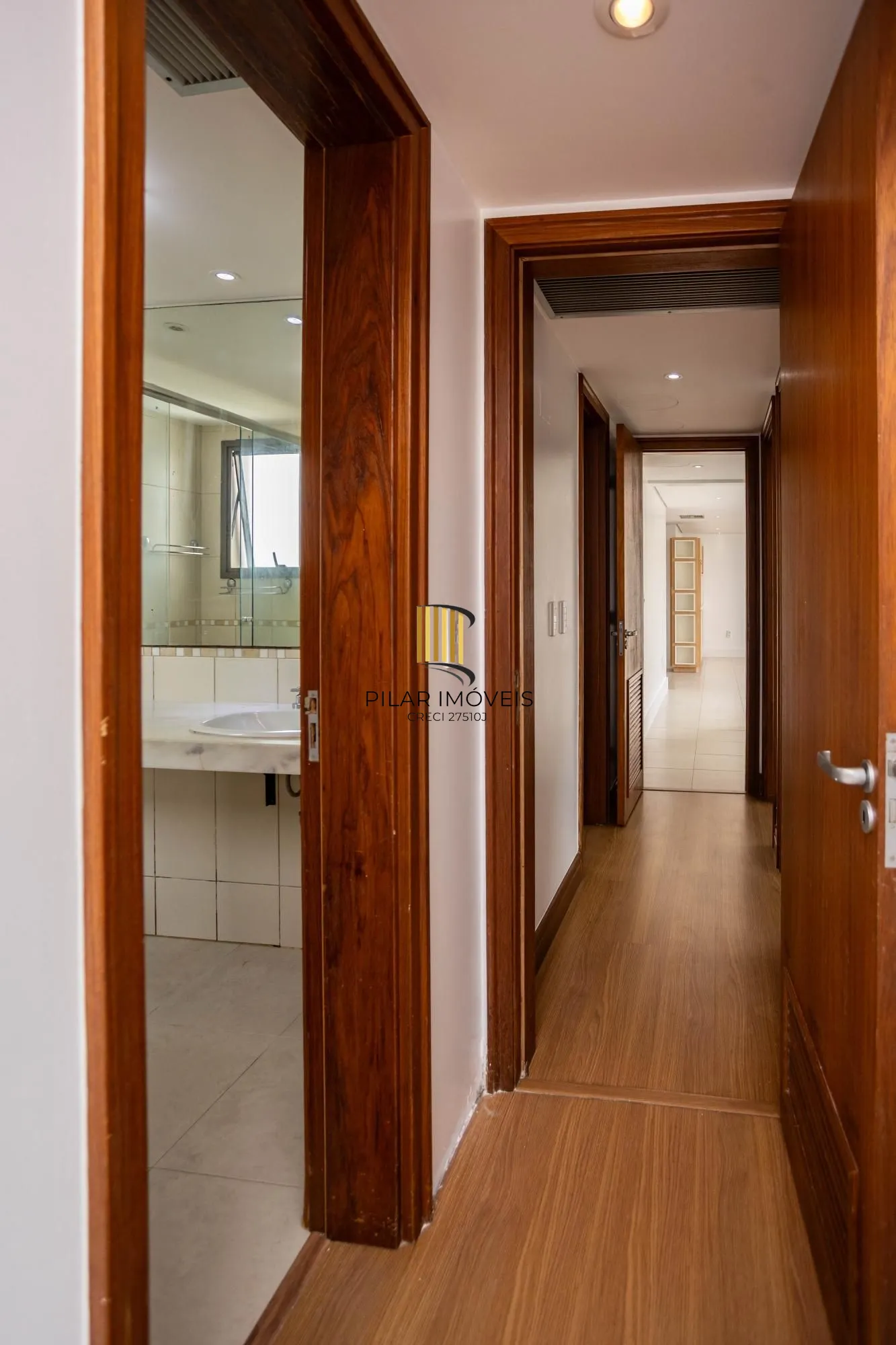 Apartamento 3 dormitórios no bairro Três Figueiras