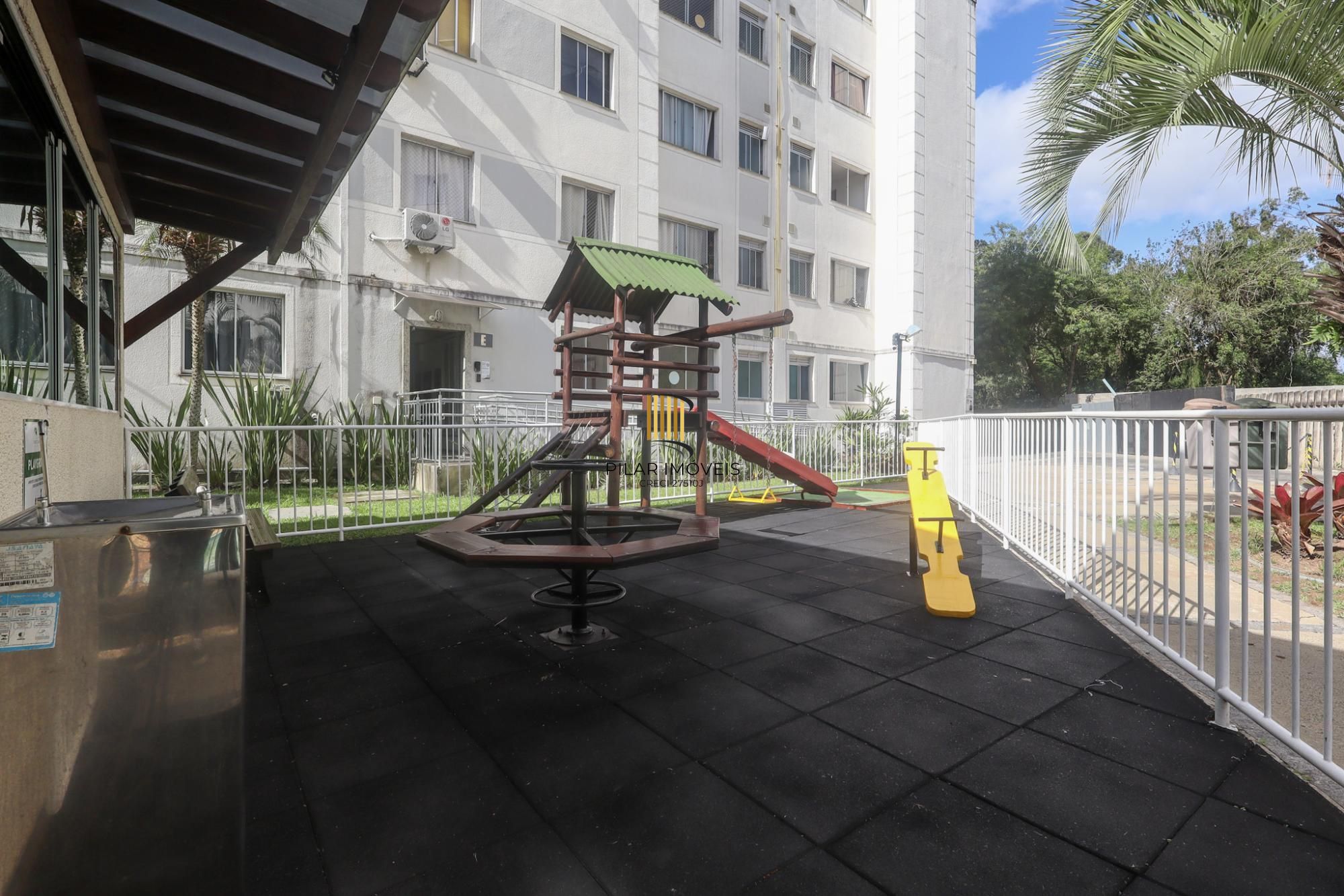Apartamento 2 dormitórios no bairro Parque Santa Fé