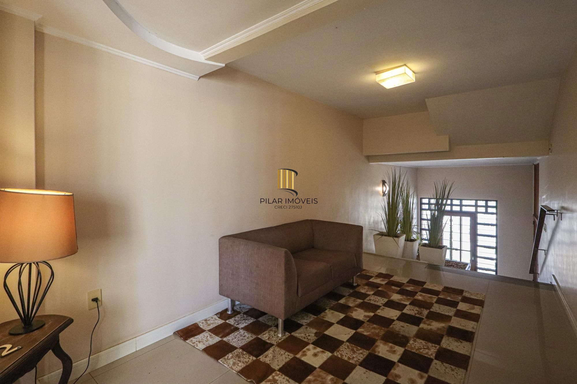 Apartamento triplex a venda no bairro Rio Branco