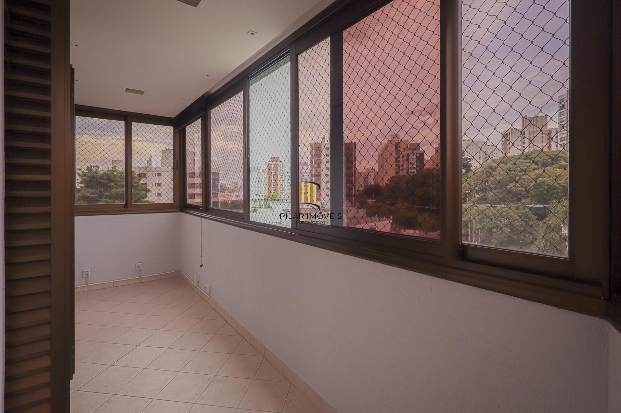 Apartamento a venda no bairro Passo D Areia