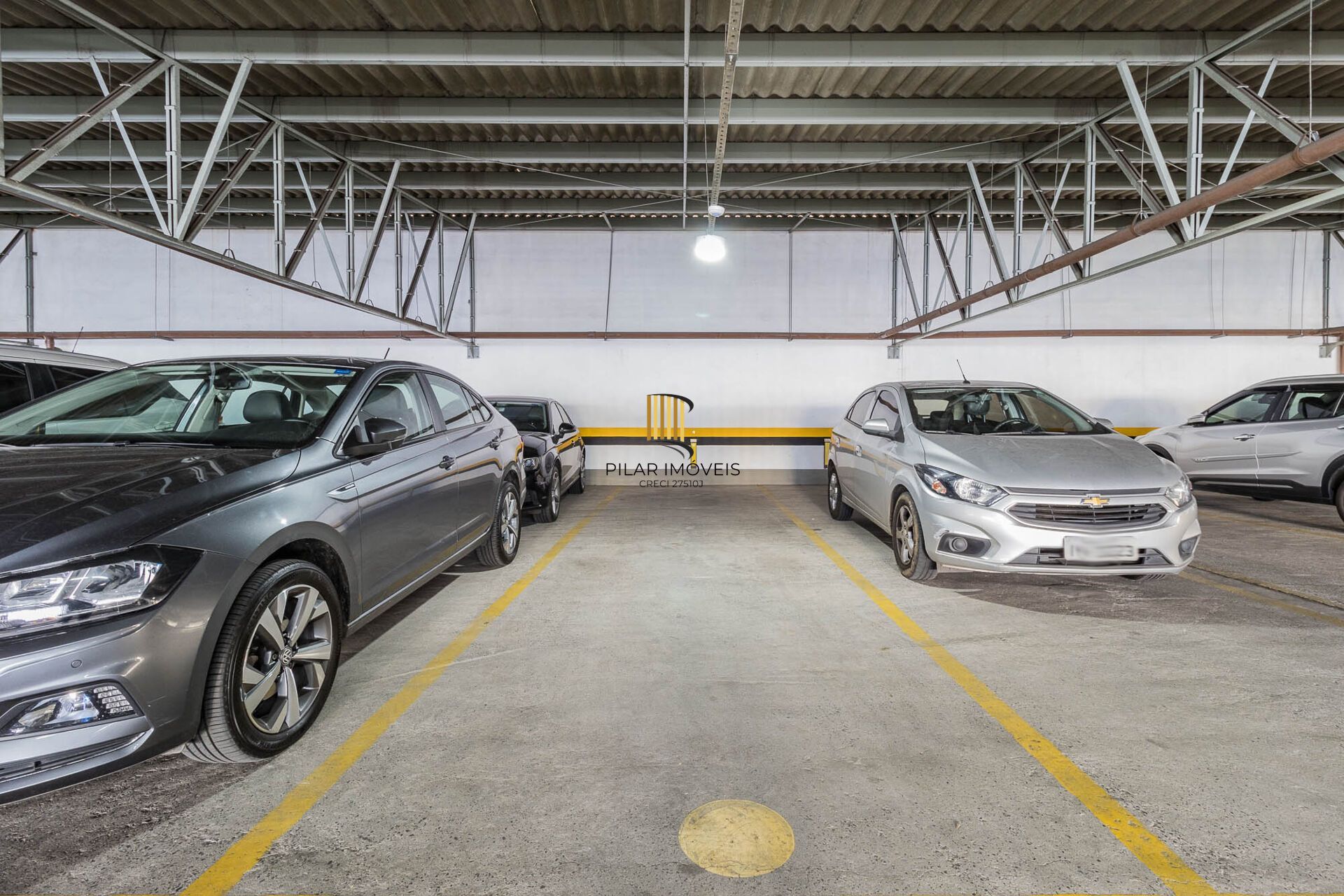 Apartamento à venda no bairro Passo D'areia em Porto Alegre/RS