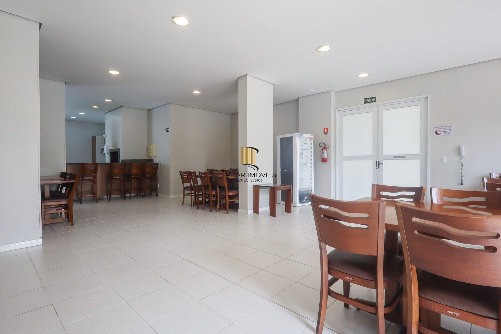 Apartamento à venda no bairro Partenon em Porto Alegre/RS