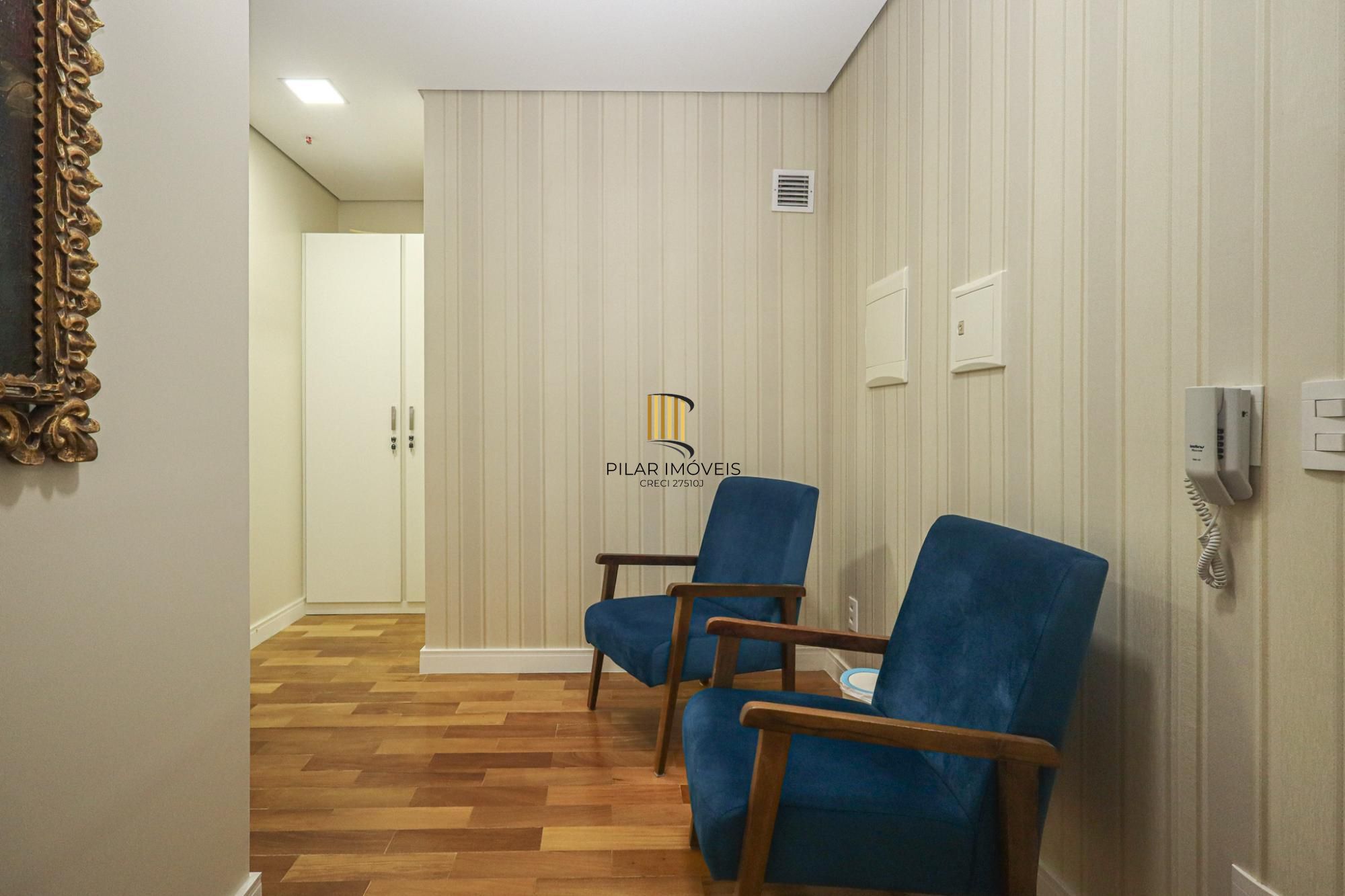 Sala Comercial a venda no bairro Mont Serrat