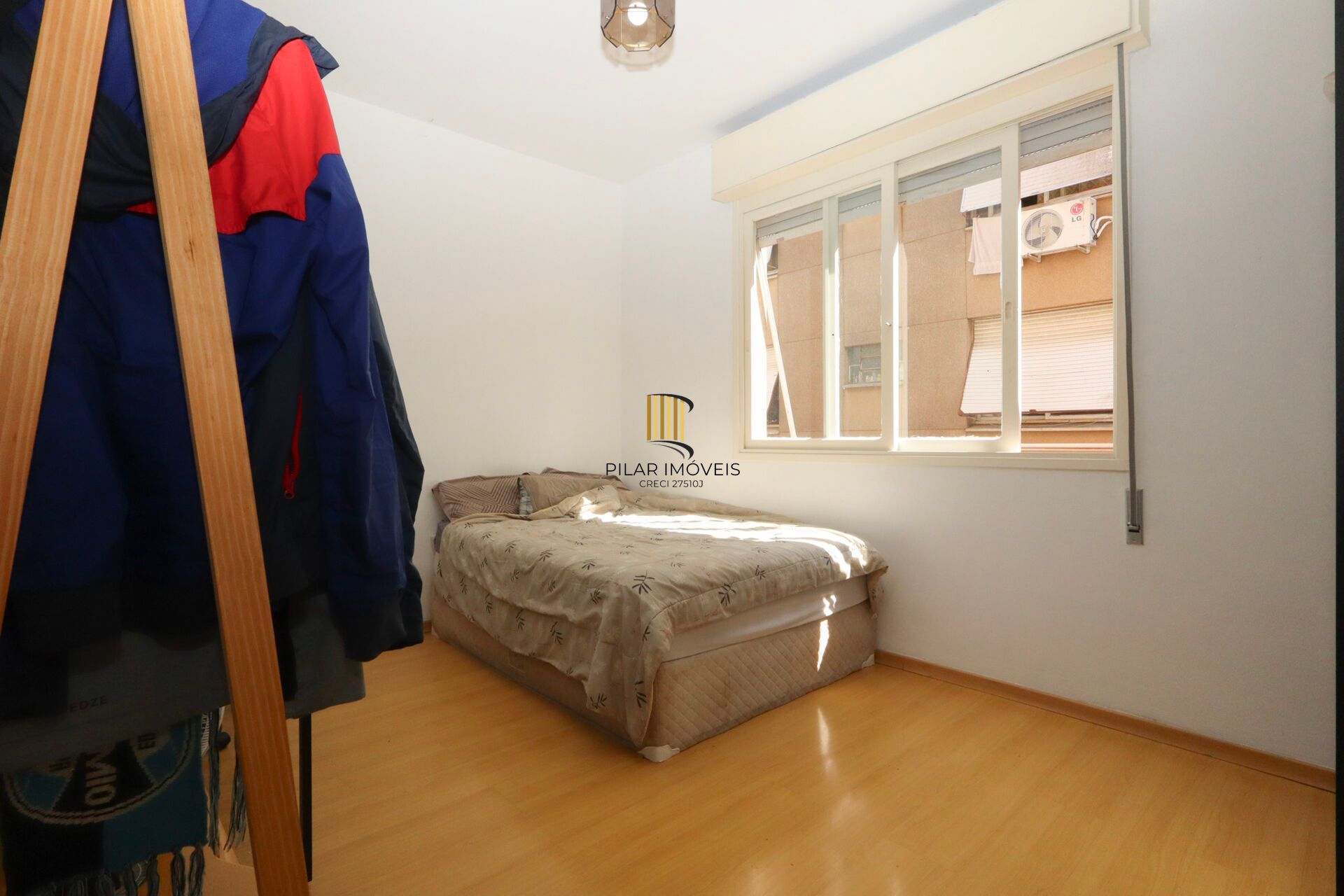 Apartamento à venda no bairro Santo Antônio em Porto Alegre/RS