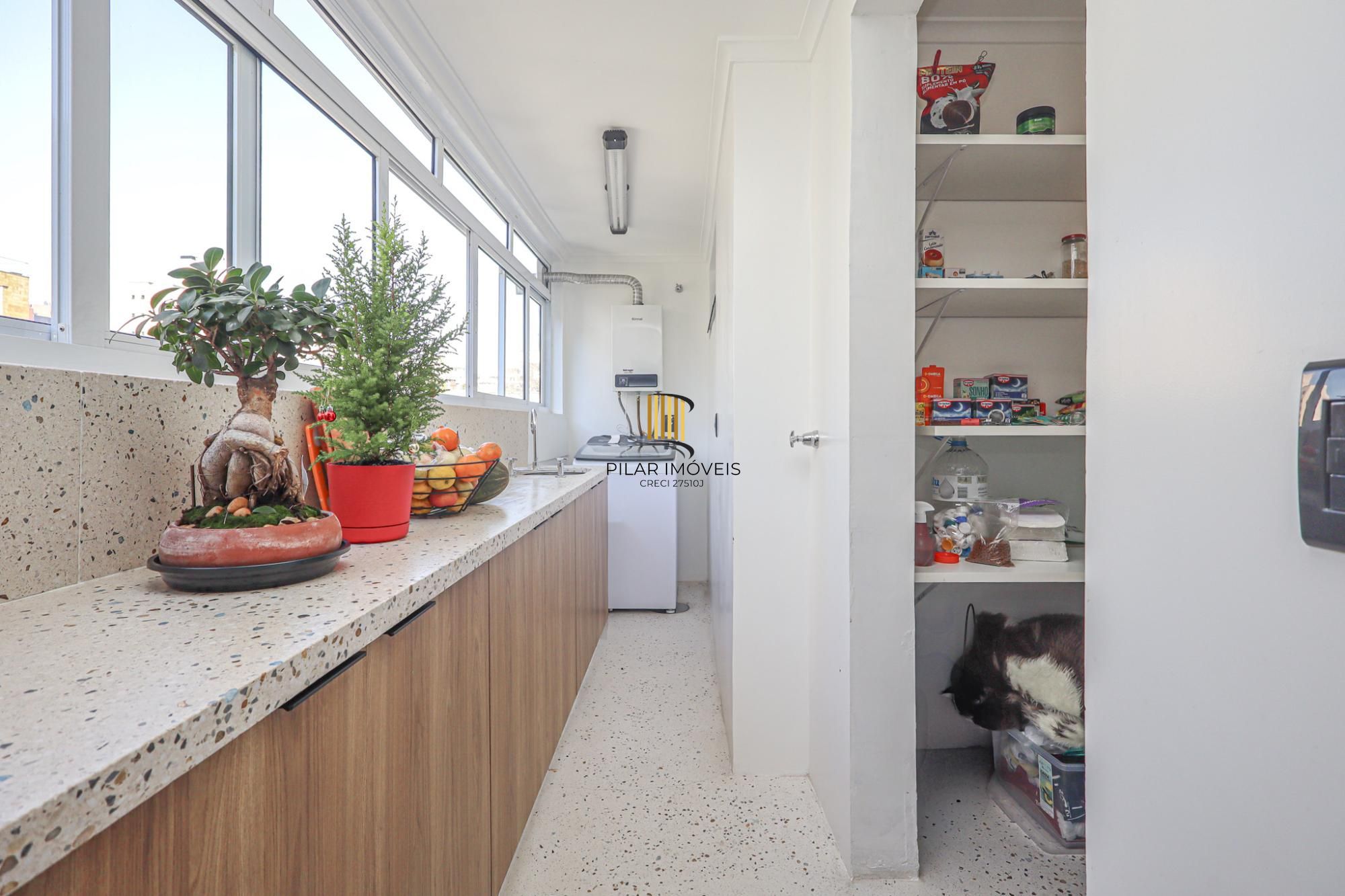 Apartamento a venda no bairro Moinhos de Vento